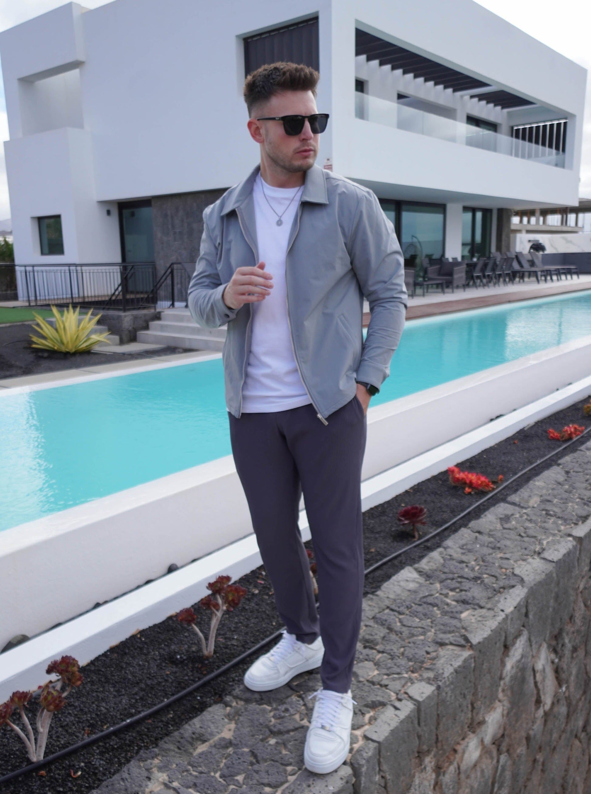 Ribbed Trouser In Dark Grey