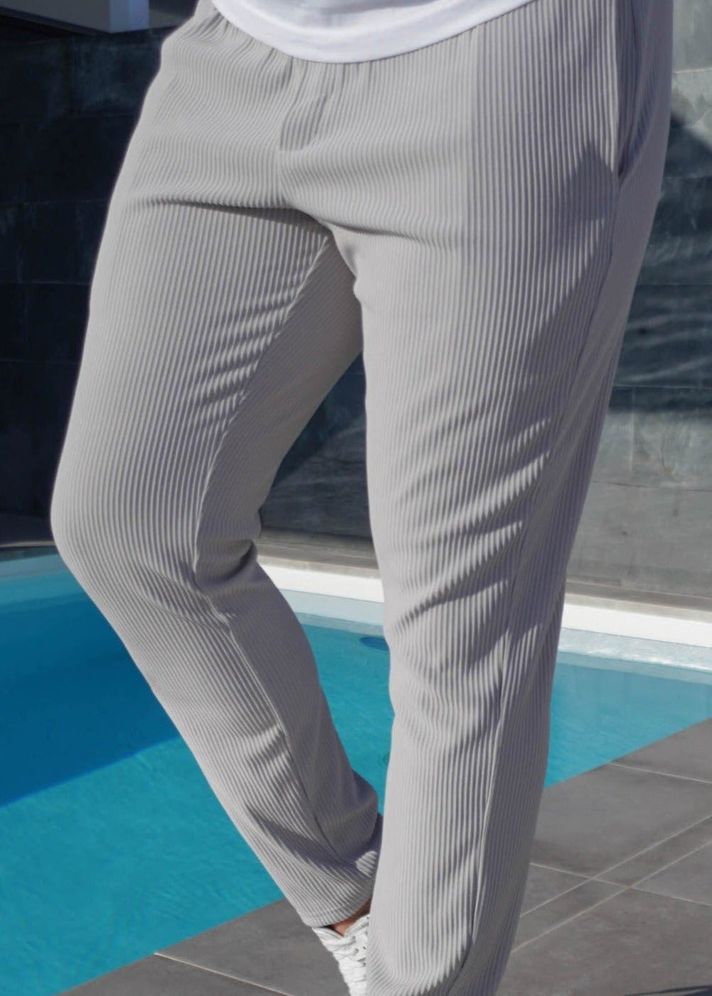 Ribbed Trouser In Light Grey