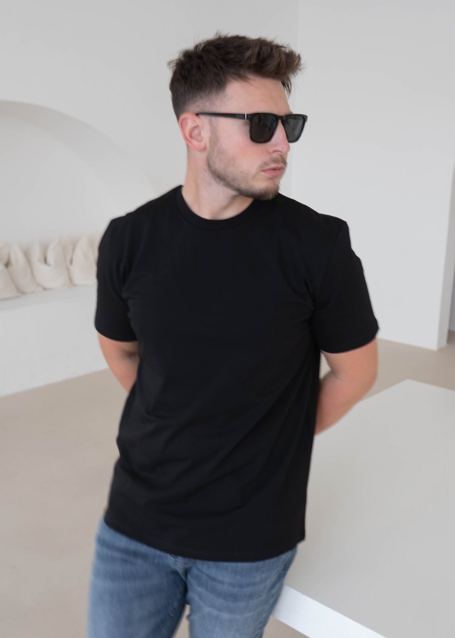 Premium T-Shirt In Jet Black