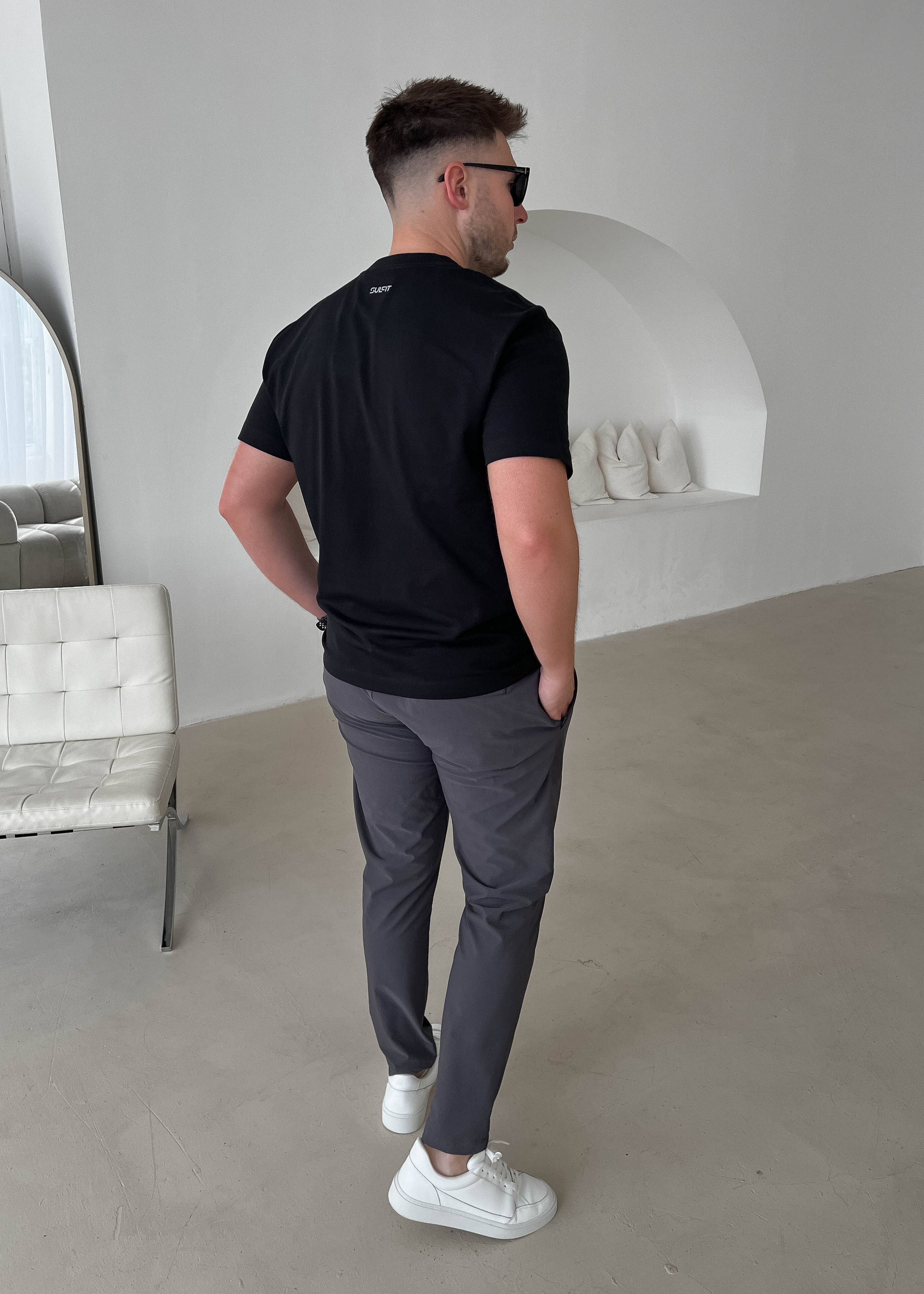 Essential Regular Fit T-Shirt In Black