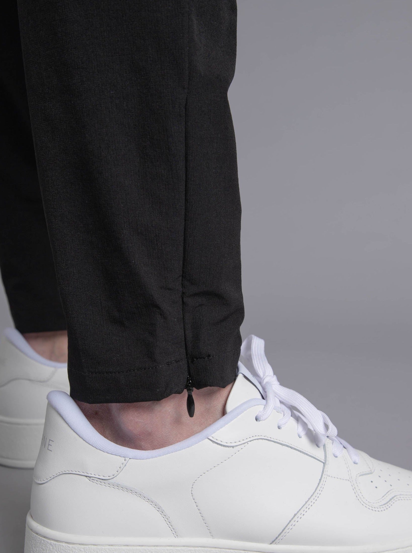 Tech Stretch Cargo Pant In Black