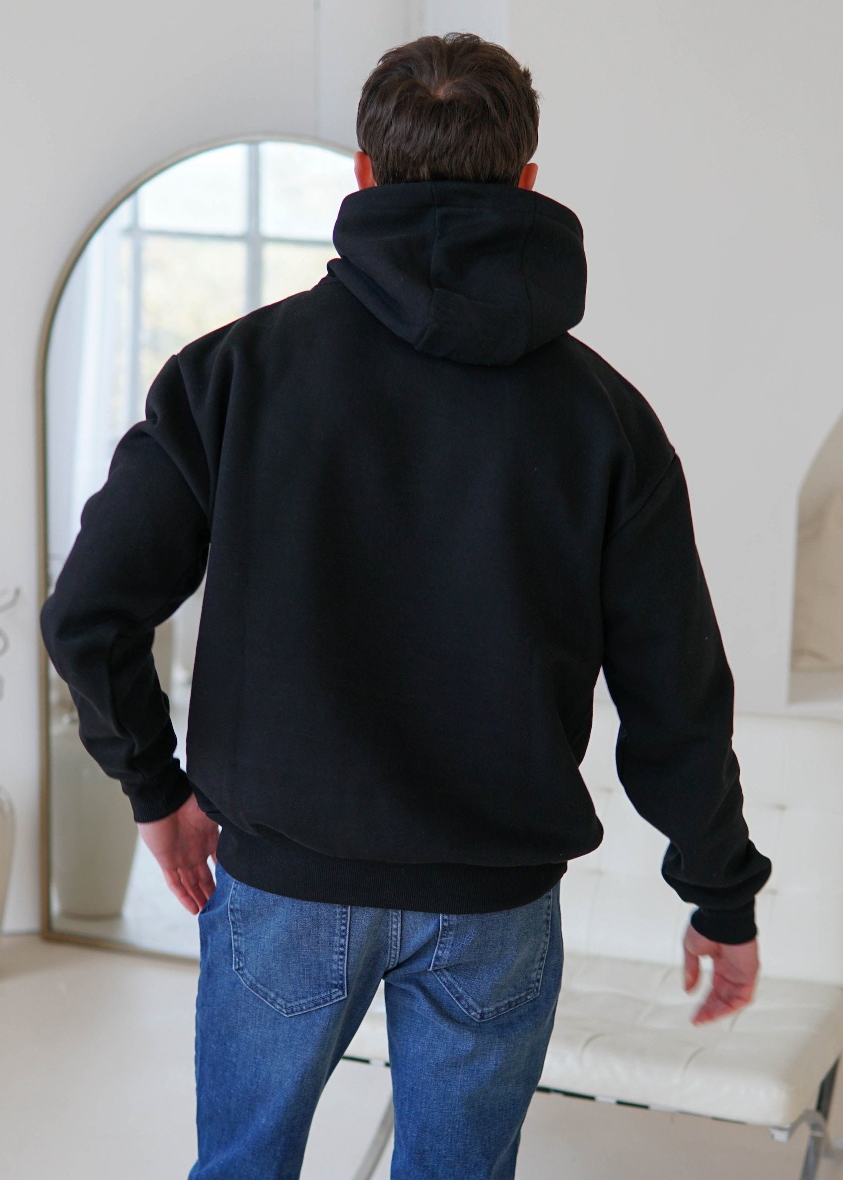 Premium Relaxed Hoodie In Black
