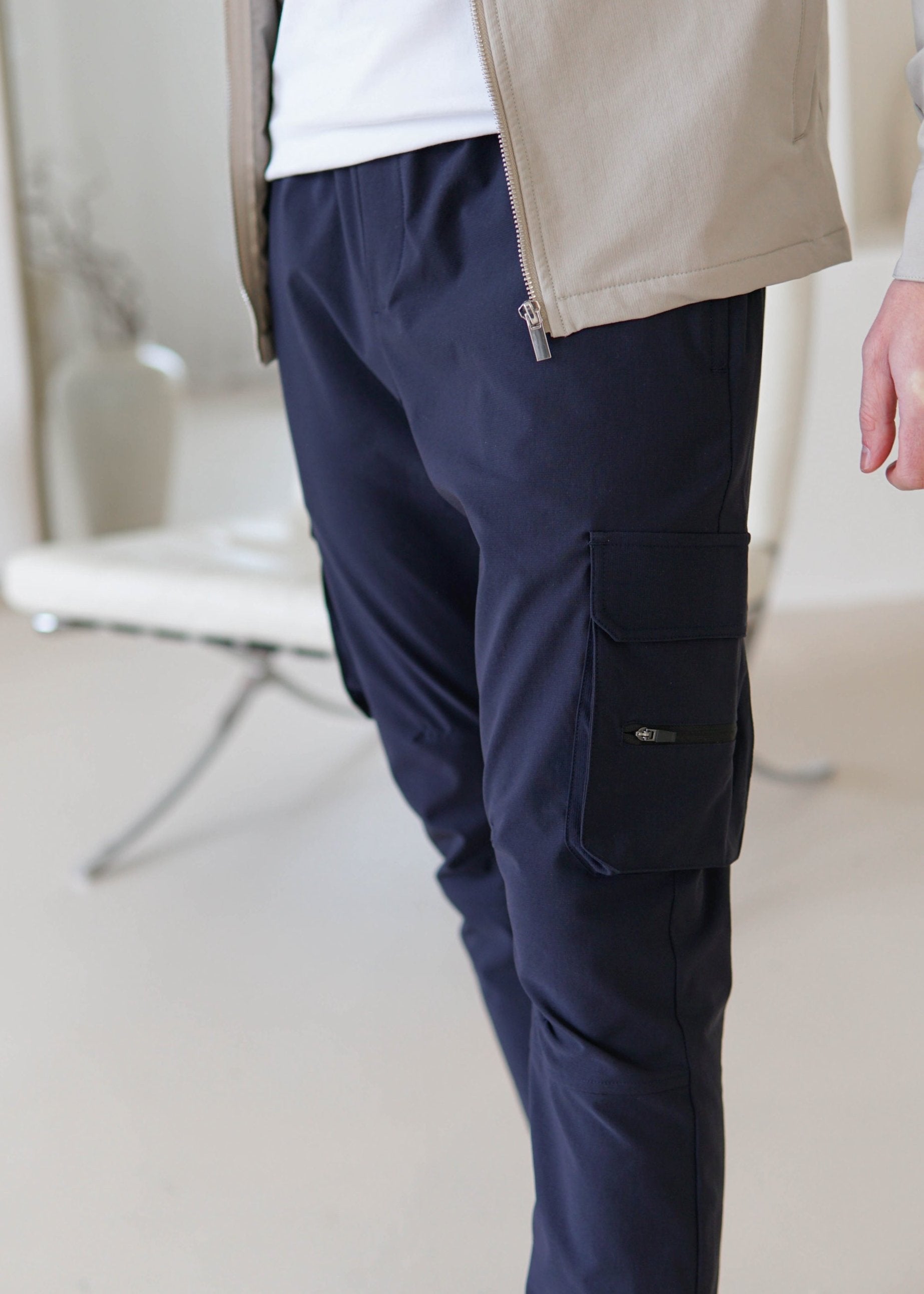 Tech Stretch Cargo Pant In Navy