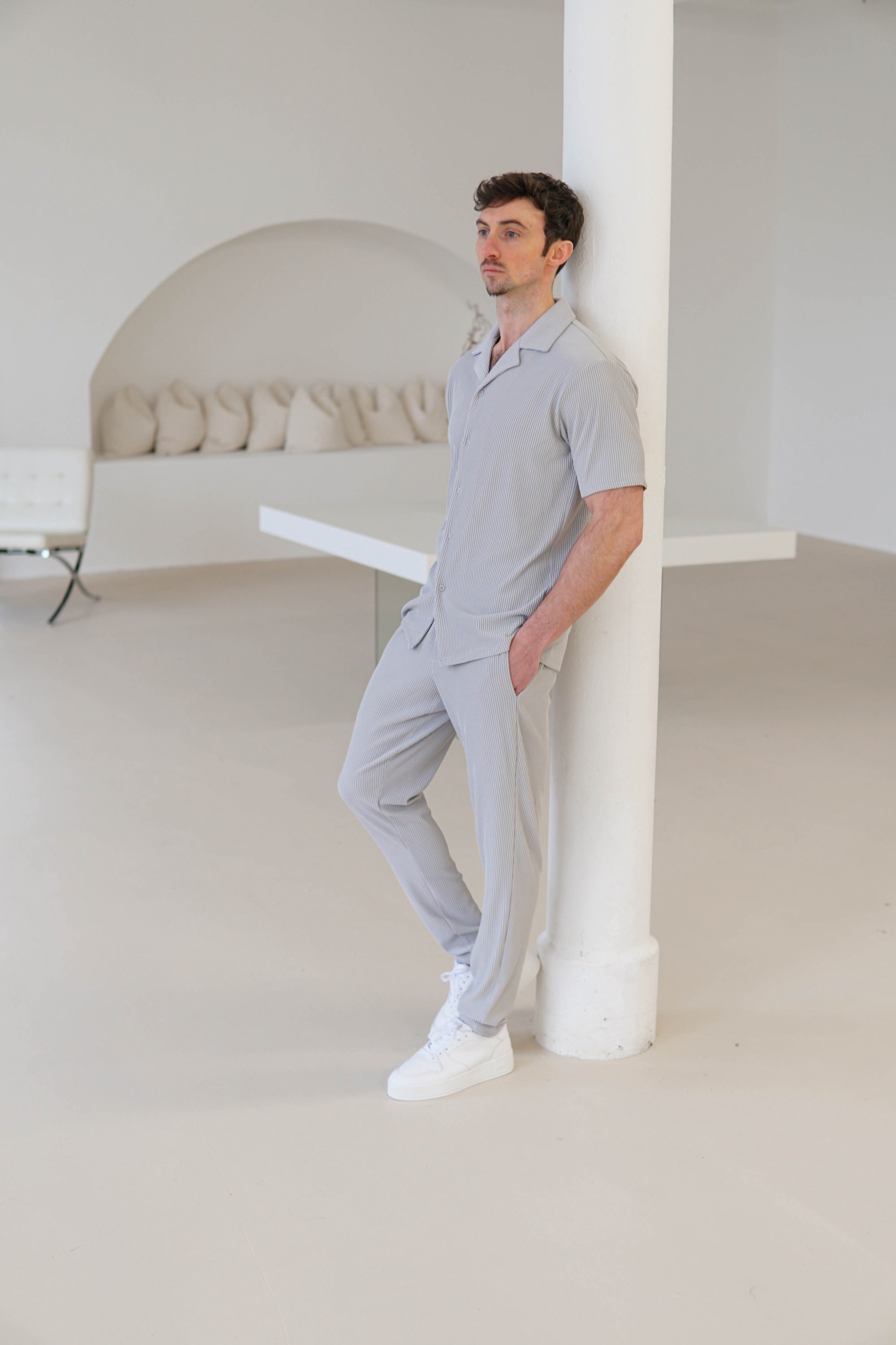 Ribbed Trouser In Light Grey