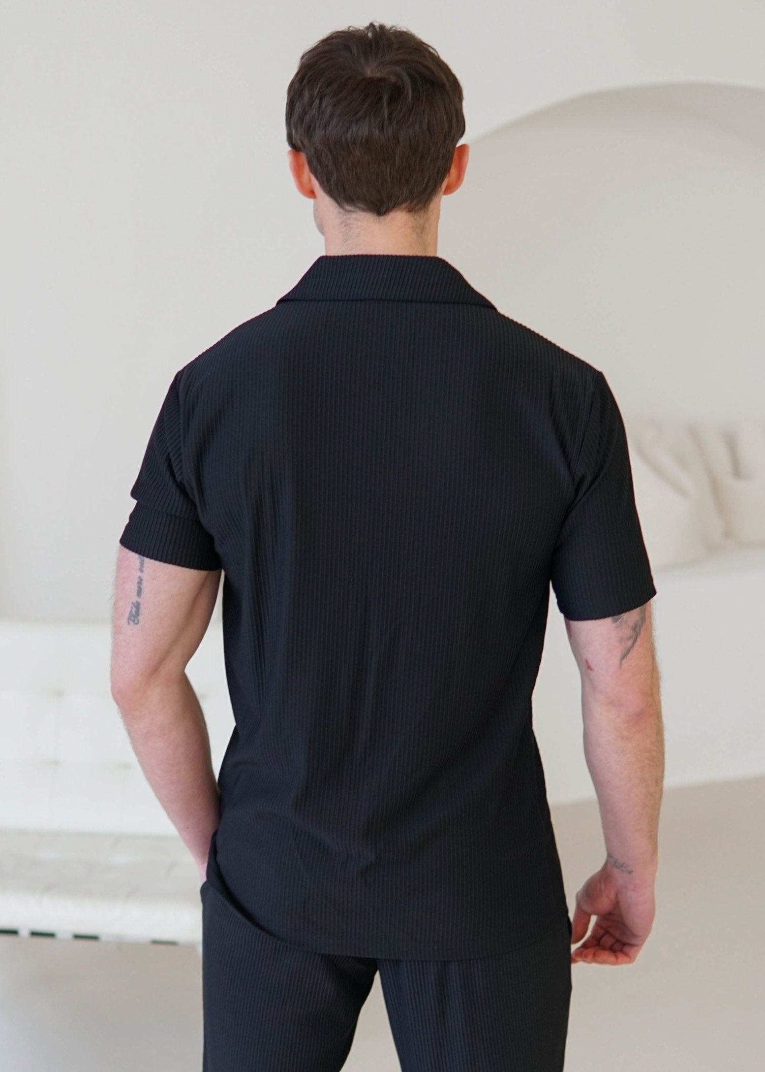 Ribbed Shirt In Black