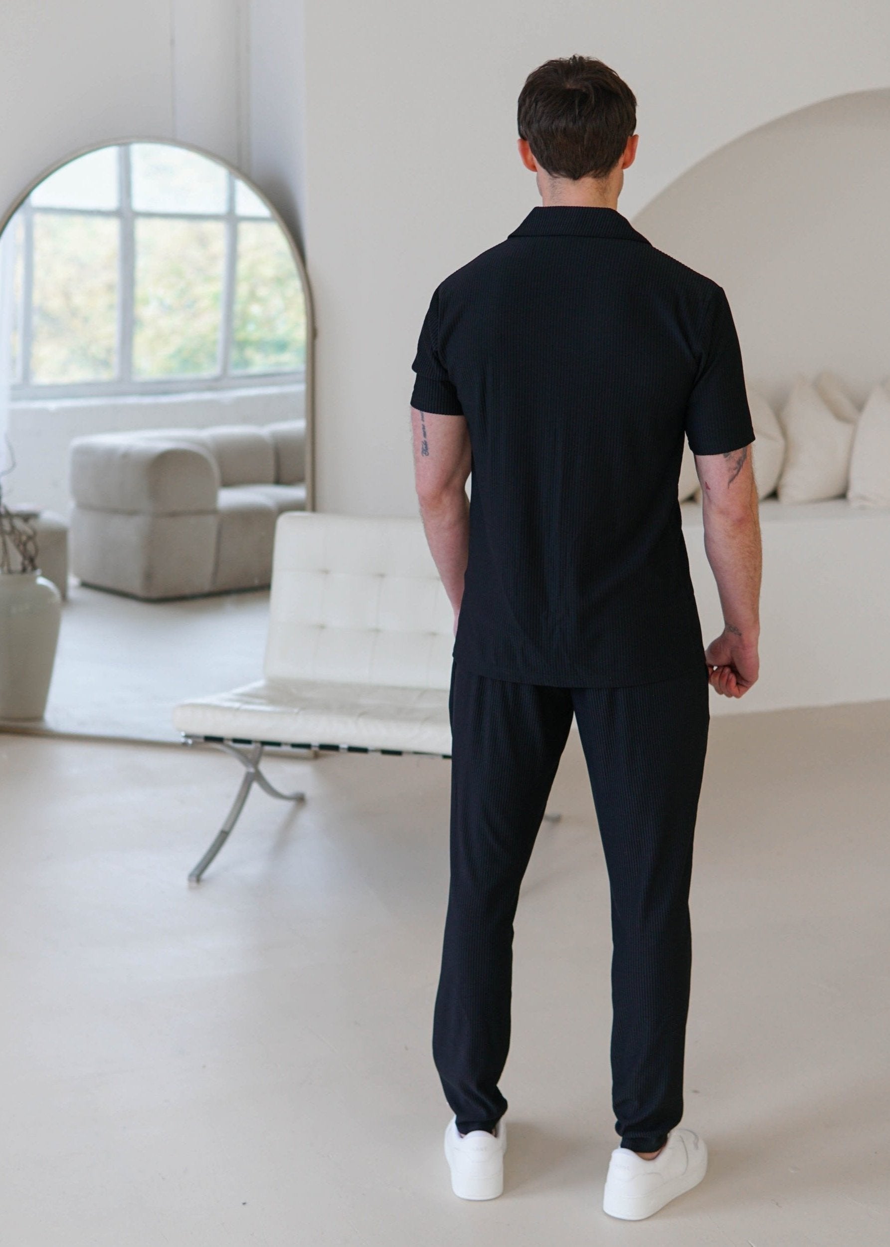 Ribbed Shirt In Black