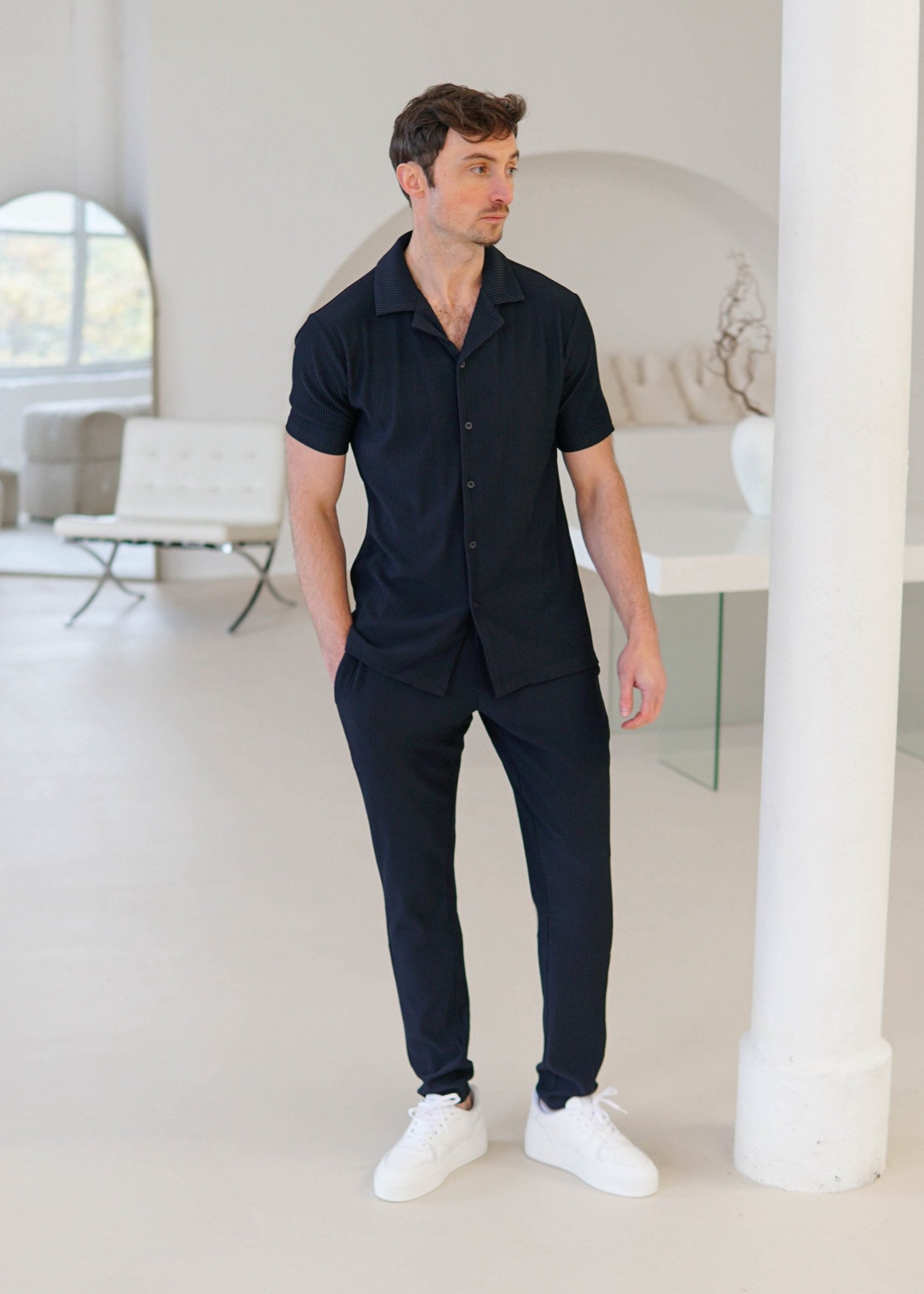 Ribbed Trouser In Navy