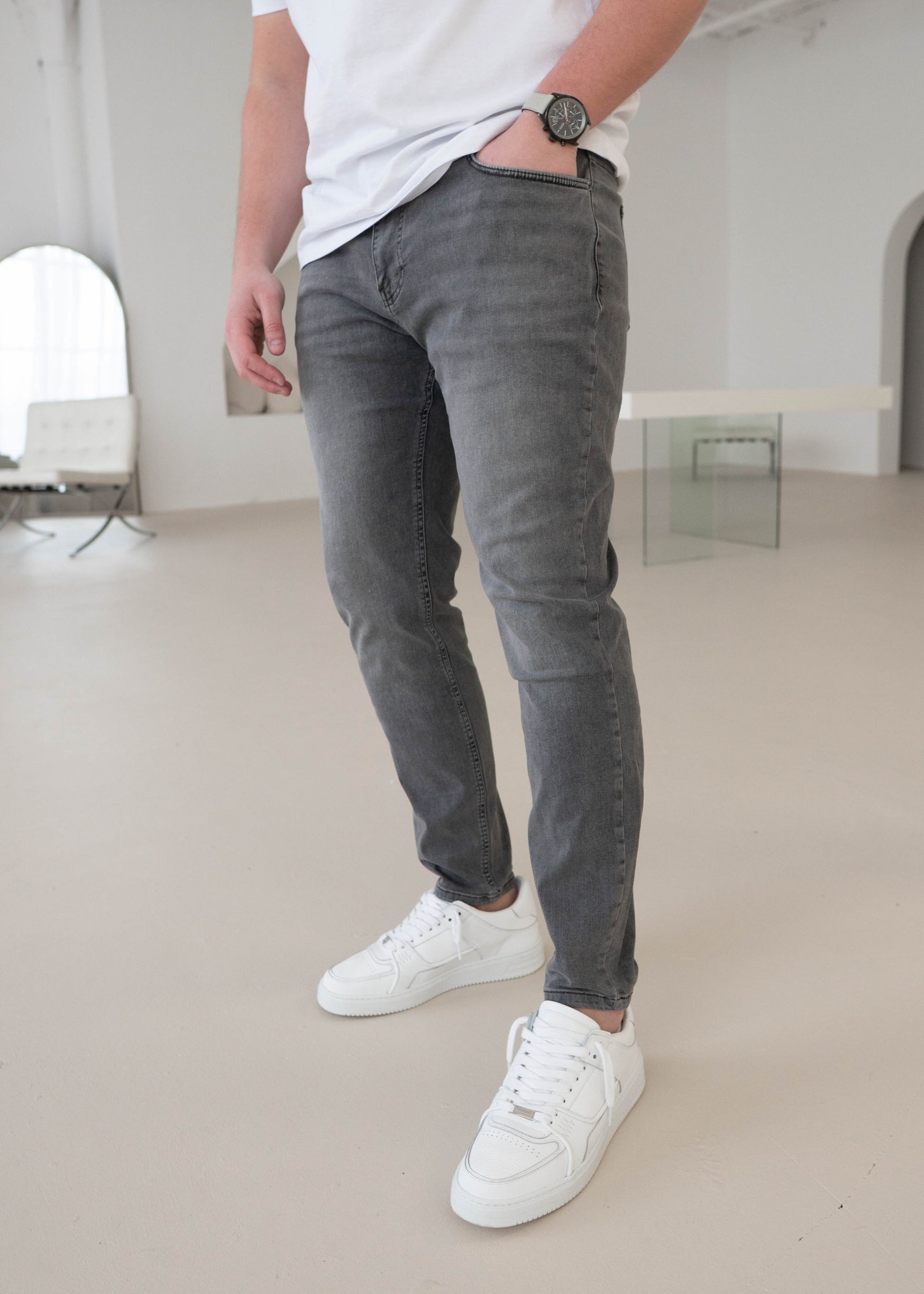 Slim Comfort Jeans In Mid Grey
