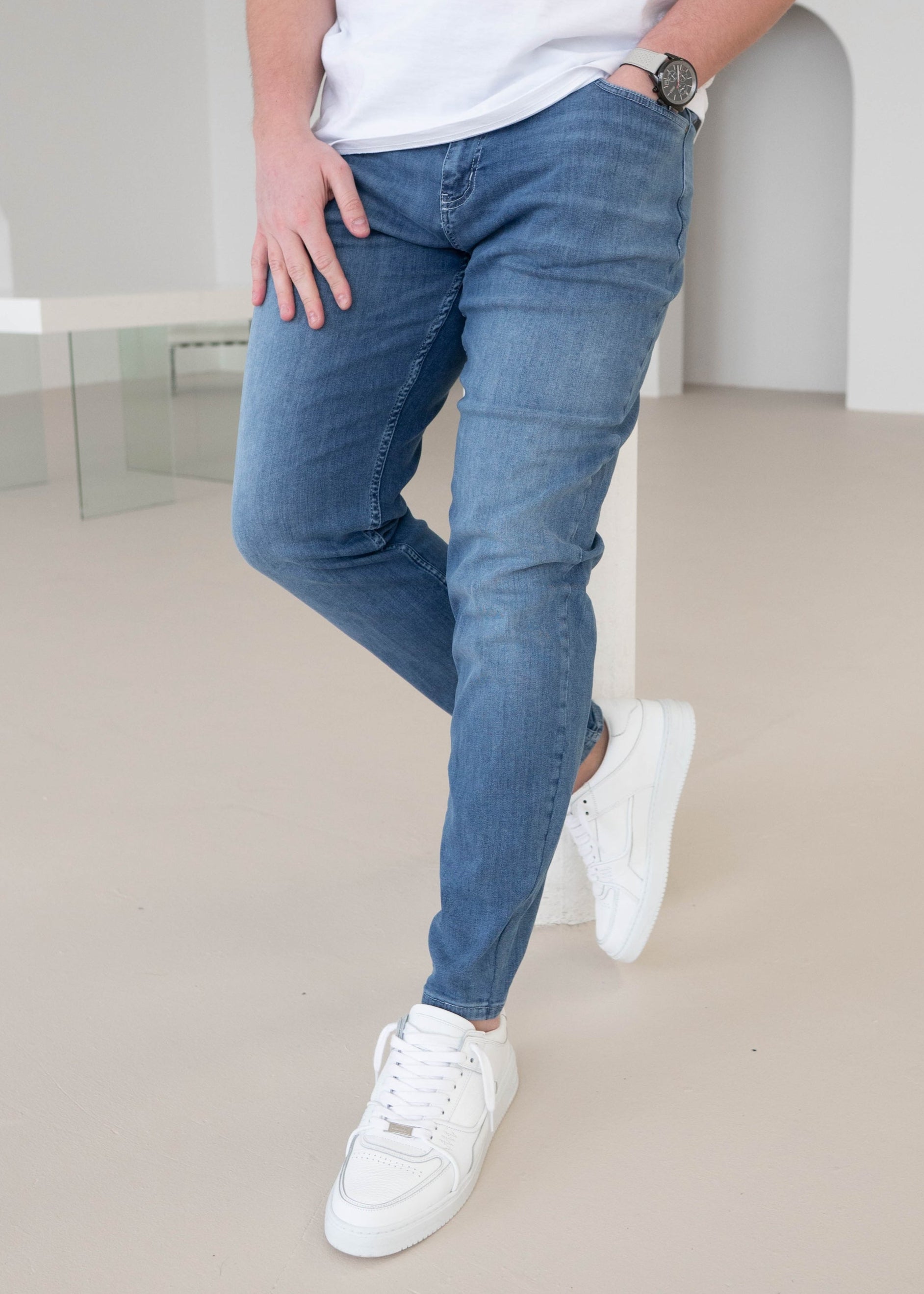 Slim Comfort Jeans In Light Blue