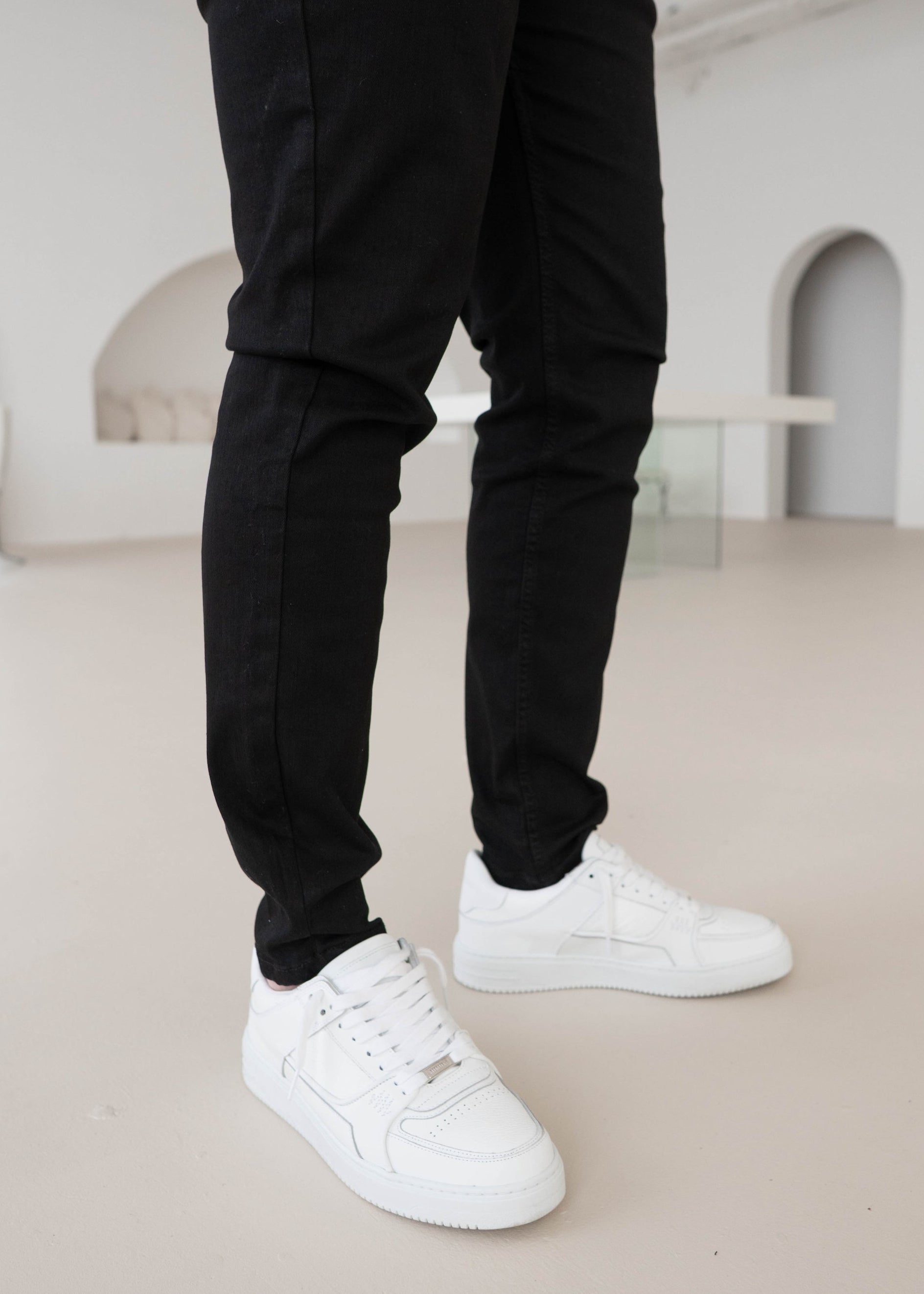 Slim Comfort Jeans In Jet Black