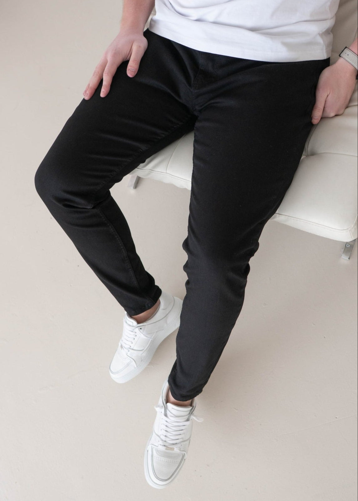 Slim Comfort Jeans In Jet Black