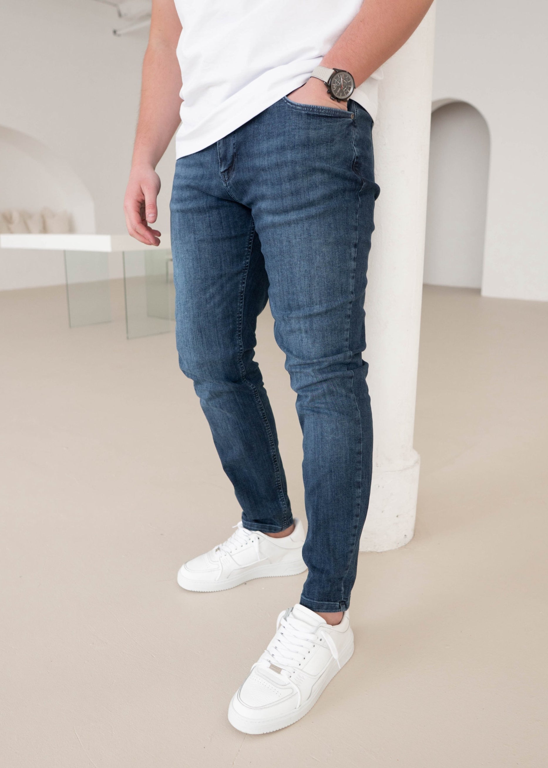 Slim Comfort Jeans In Mid Blue