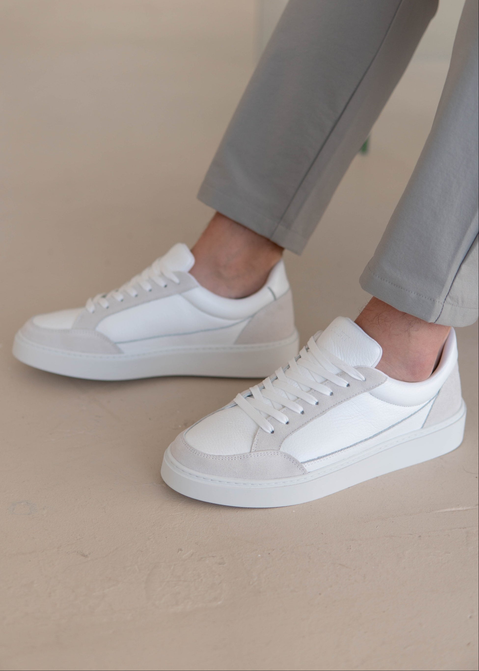Premium Leather Trainer In White/Stone