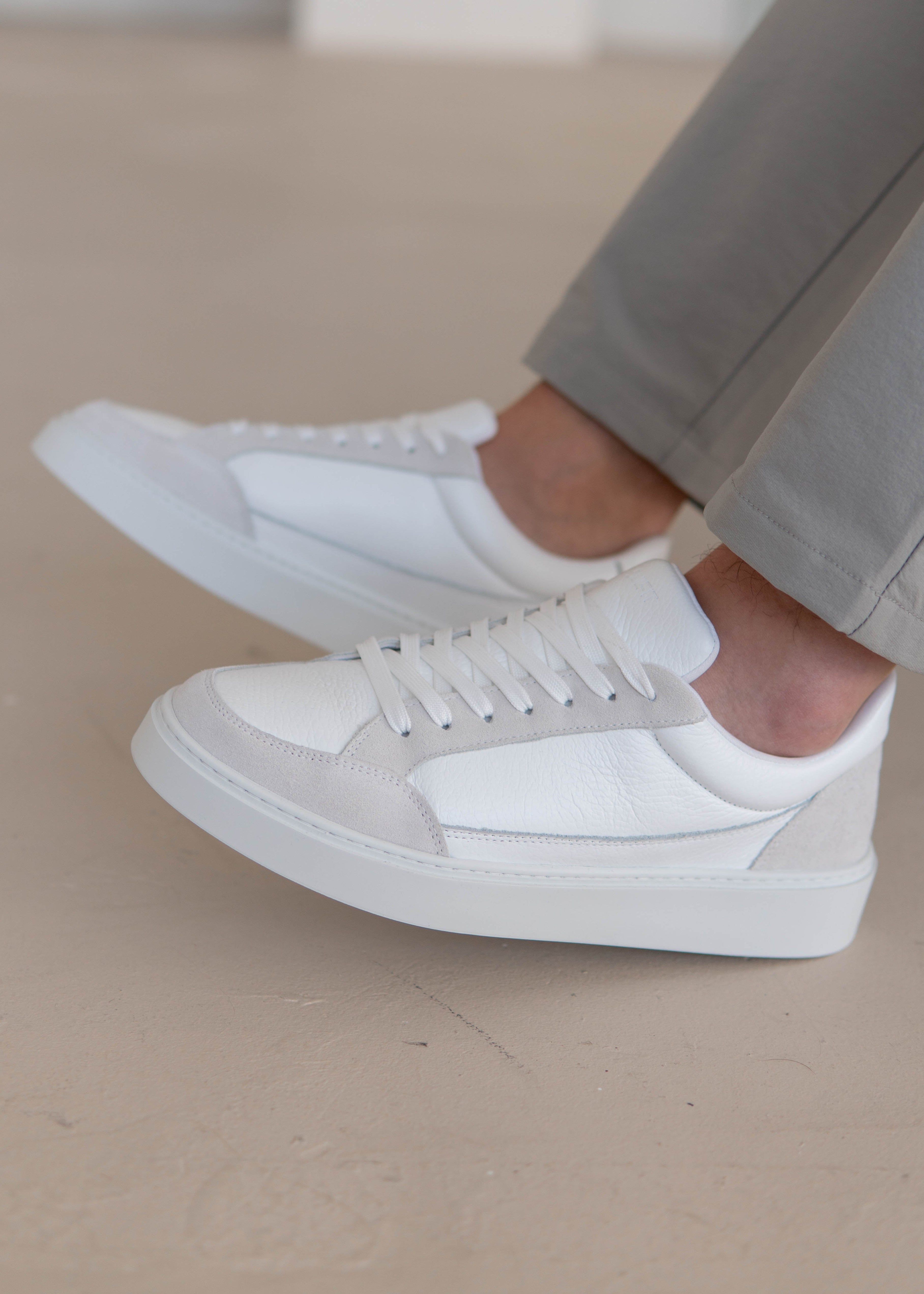Premium Leather Trainer In White/Stone