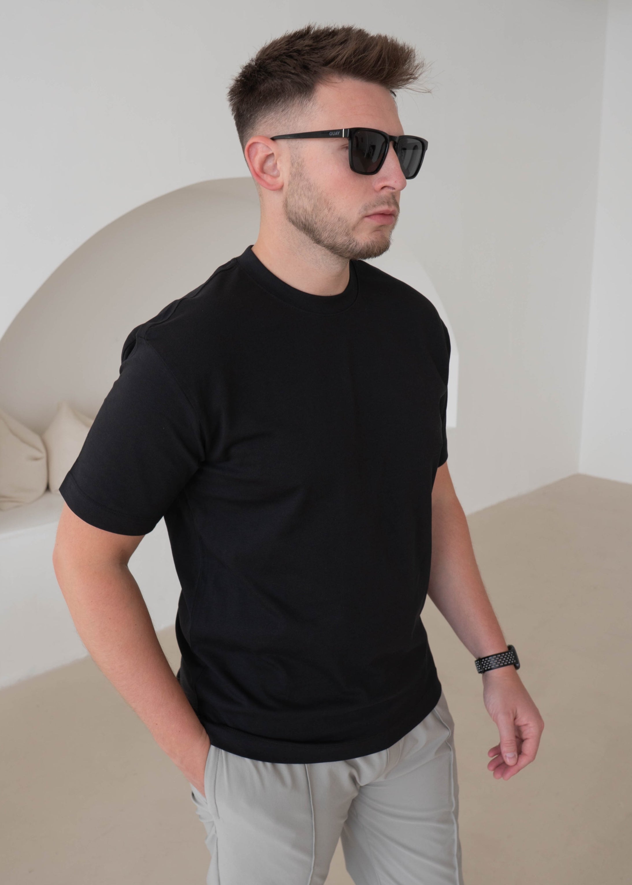 Essential Regular Fit T-Shirt In Black