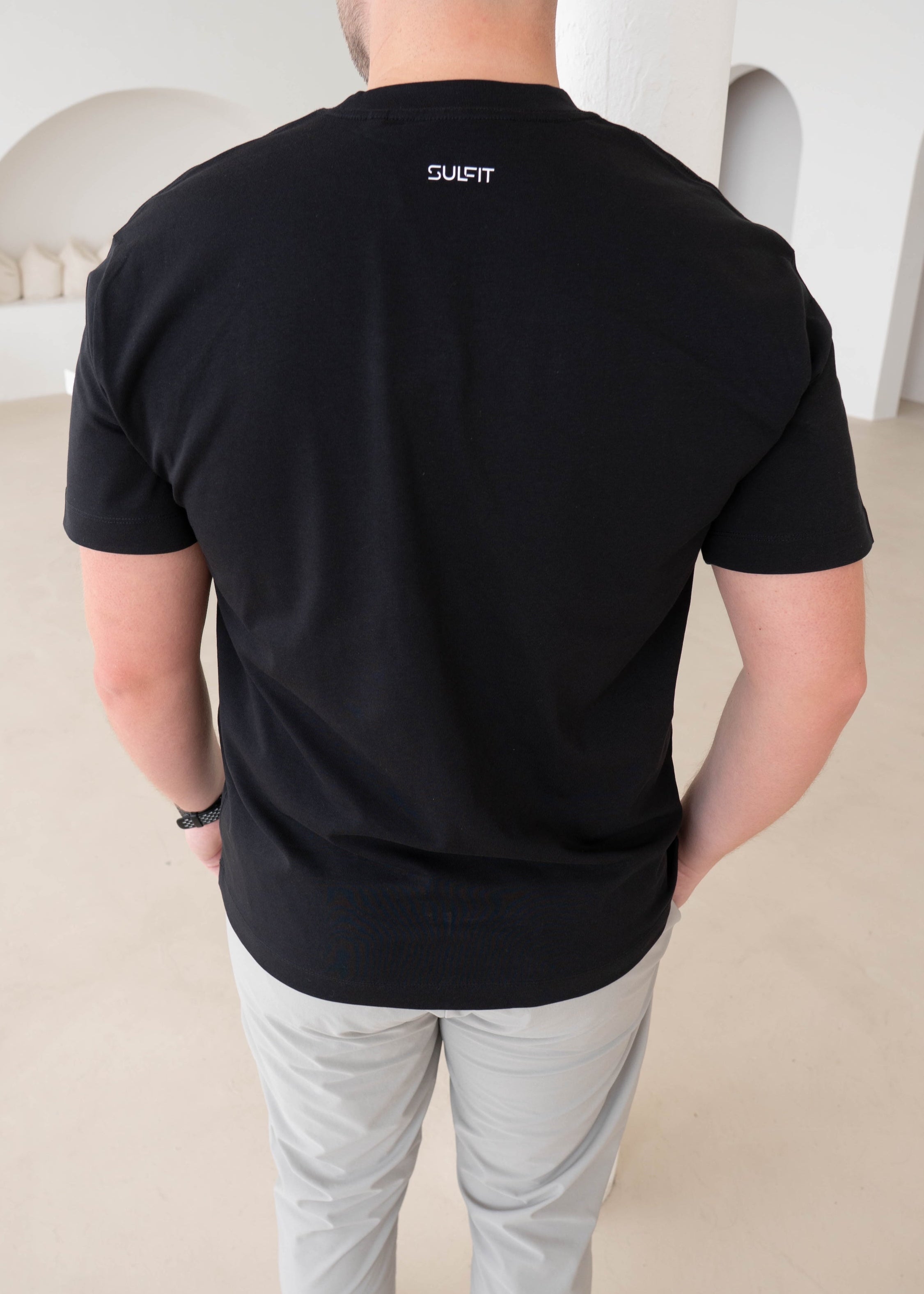Essential Regular Fit T-Shirt In Black