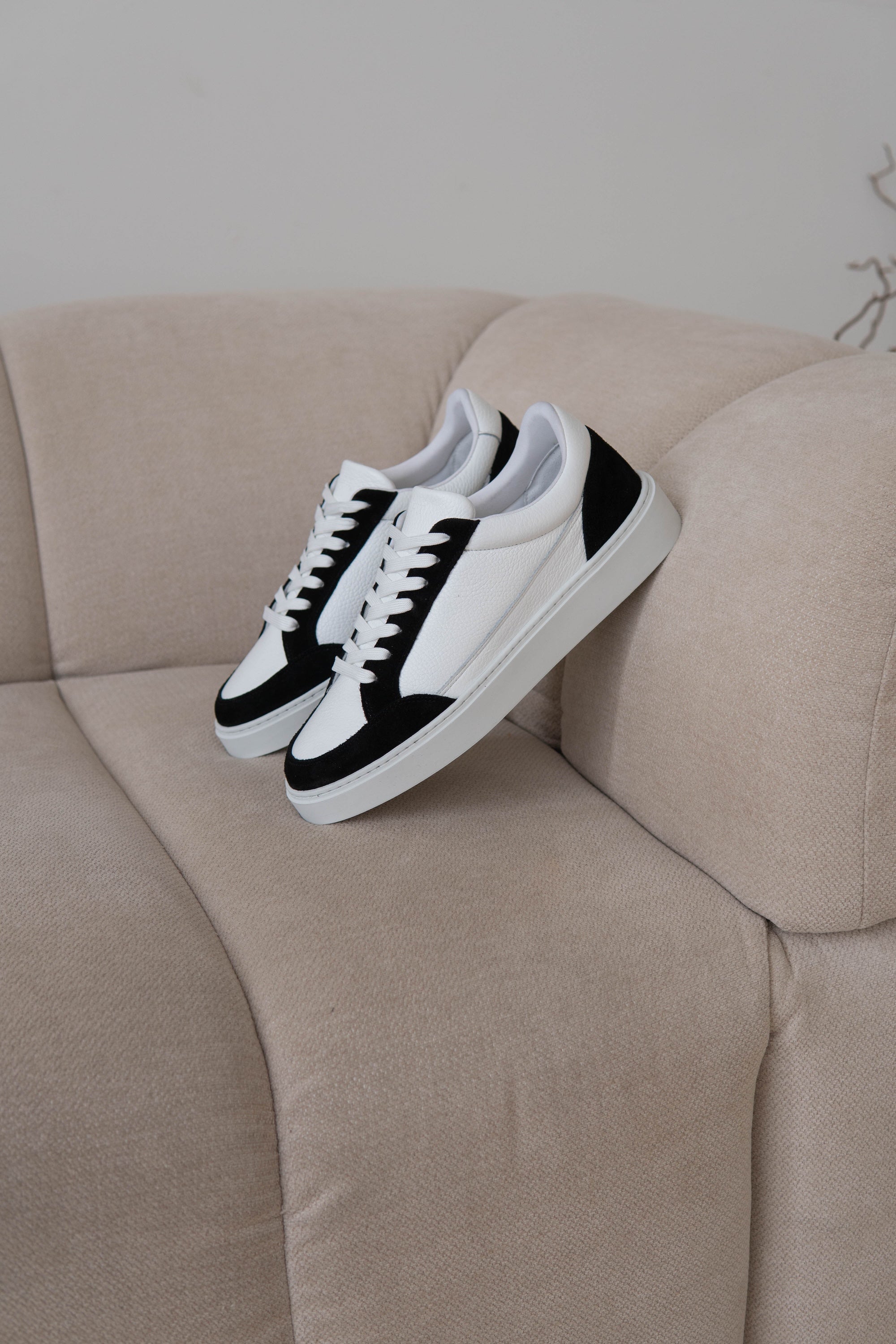 Premium Leather Trainer In White/Black Suede