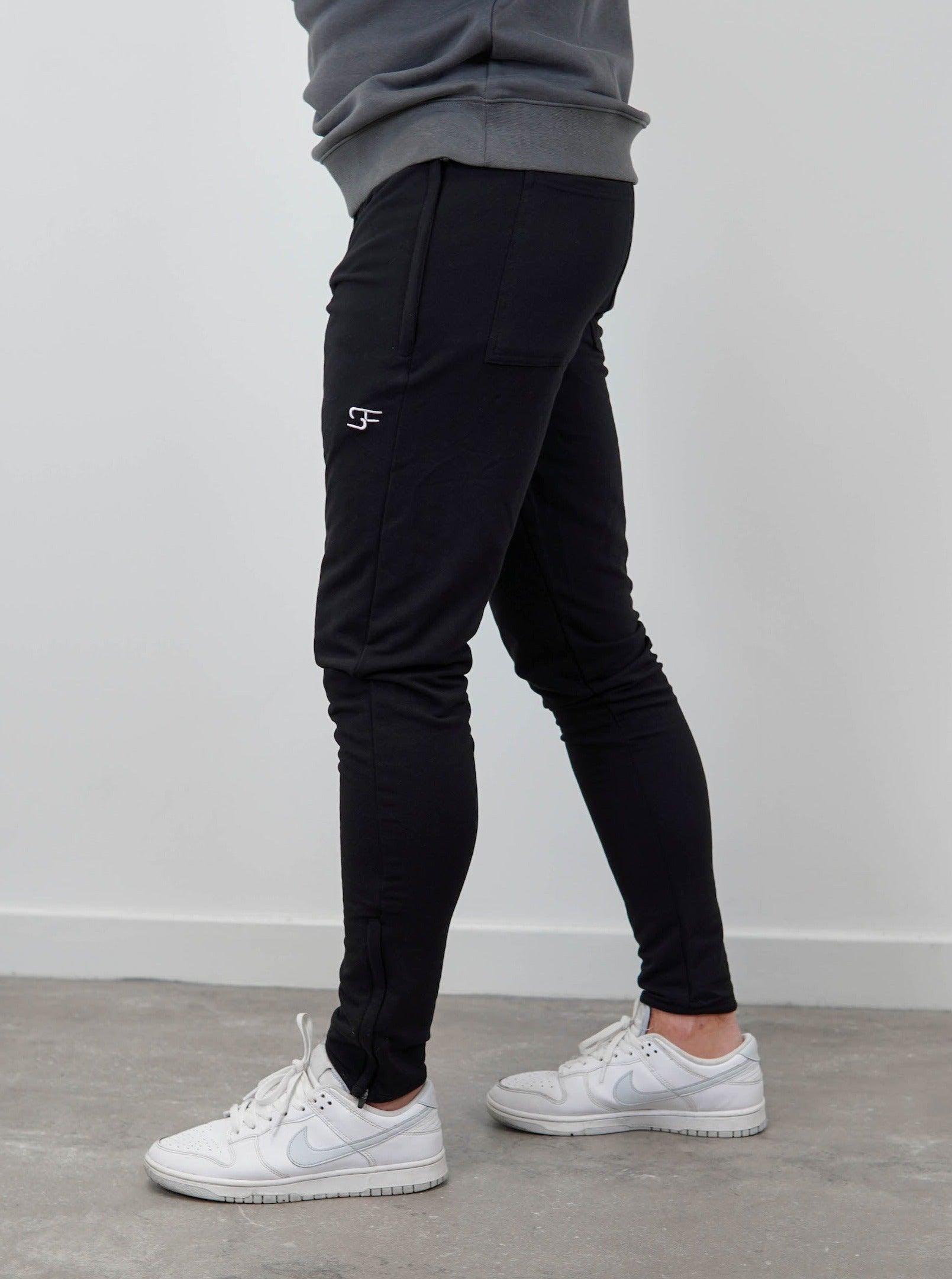 Black and store white joggers men's