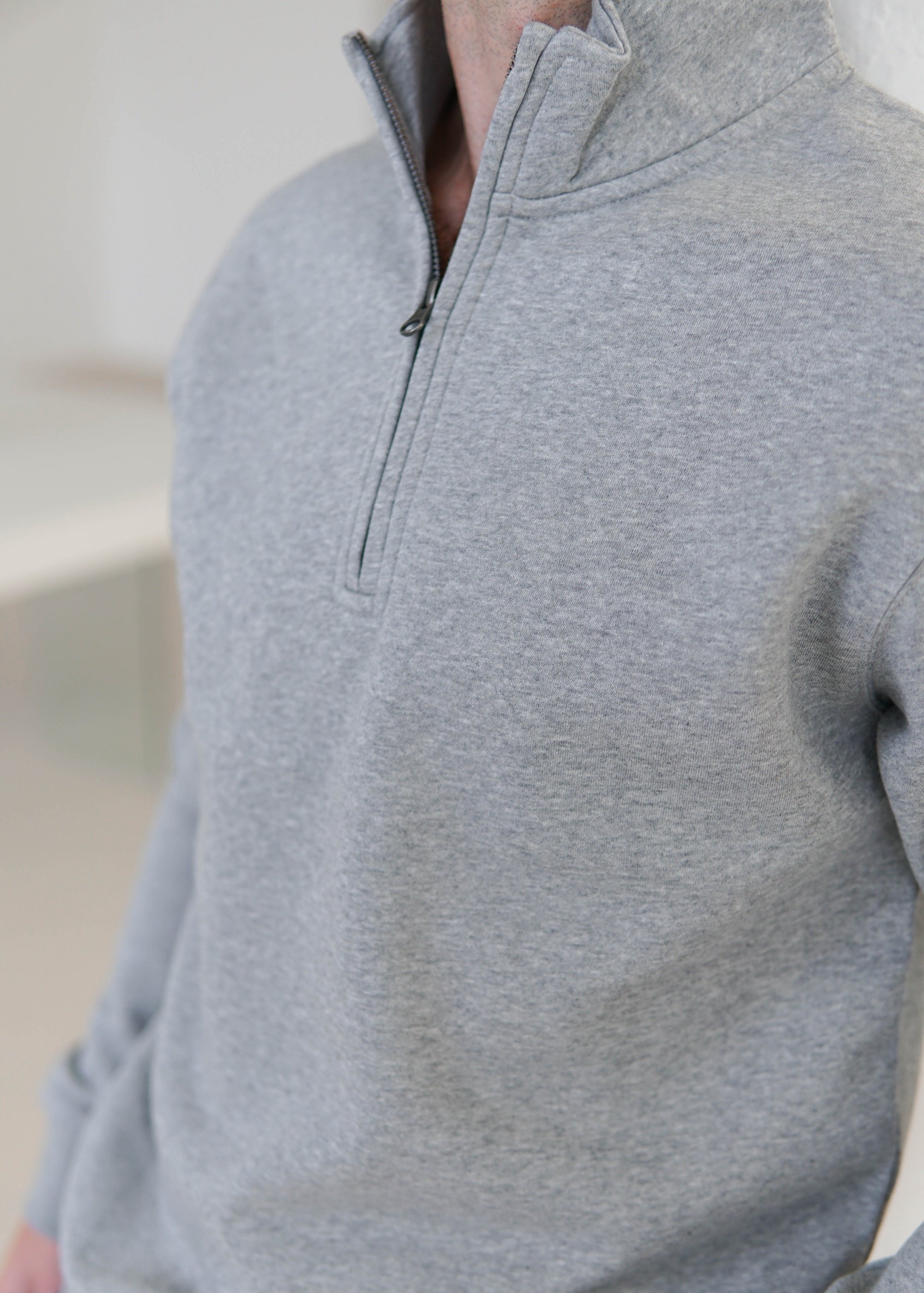 Essential Quarter Zip Sweatshirt In Heather Grey