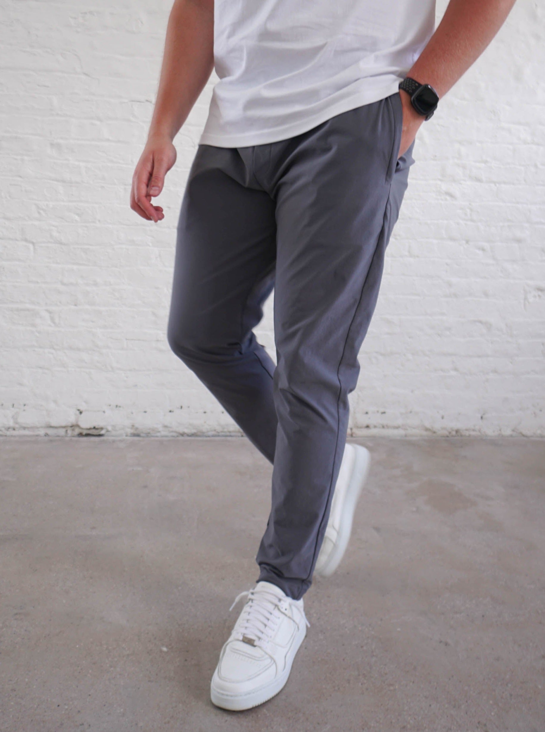 Everyday Pant In Charcoal