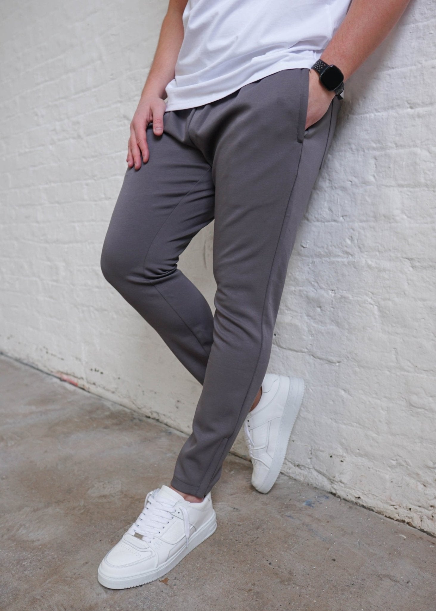 Luxe Aura Joggers In Mid Grey - Sulfit Clothing