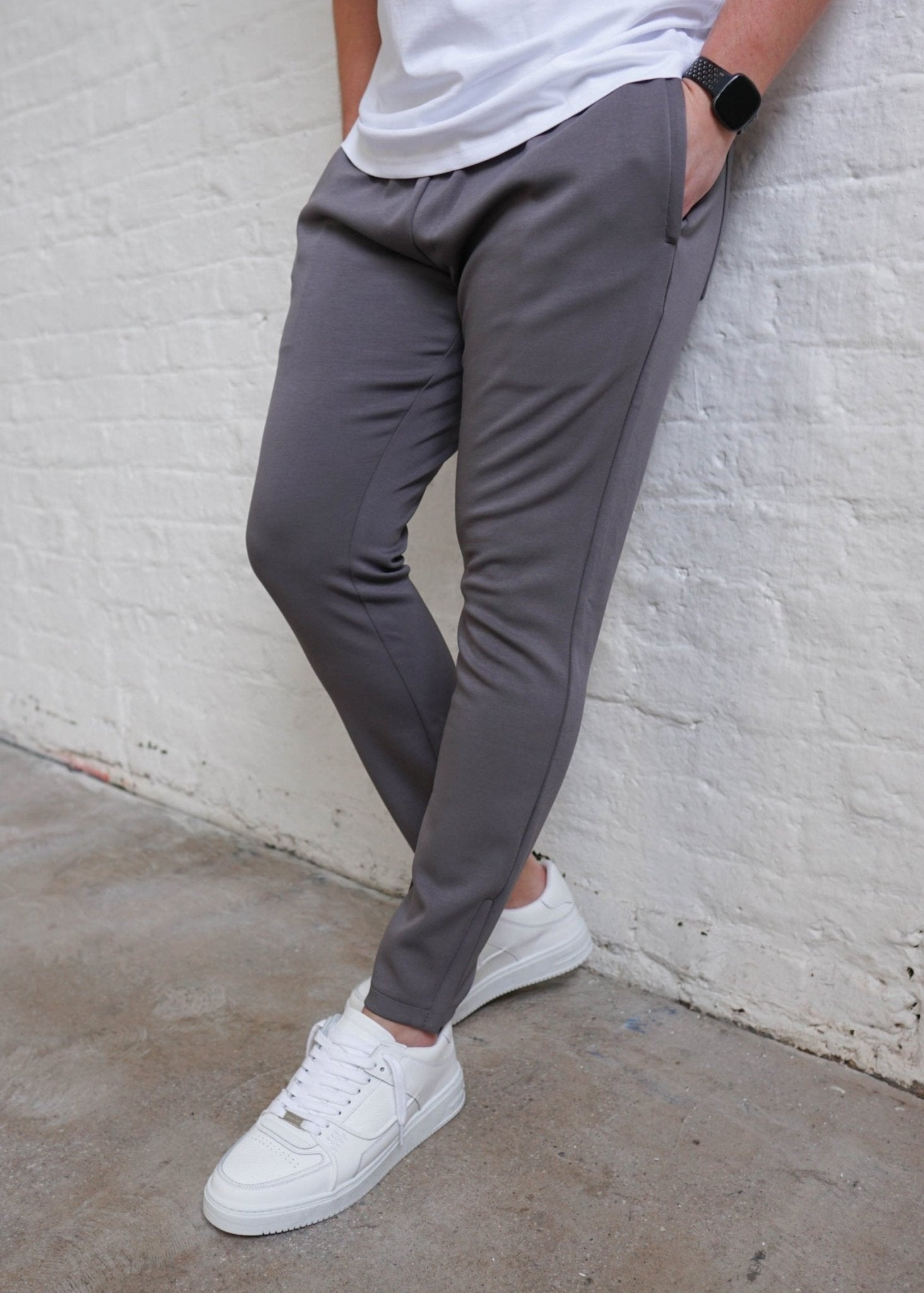 Luxe Aura Joggers In Mid Grey - Sulfit Clothing