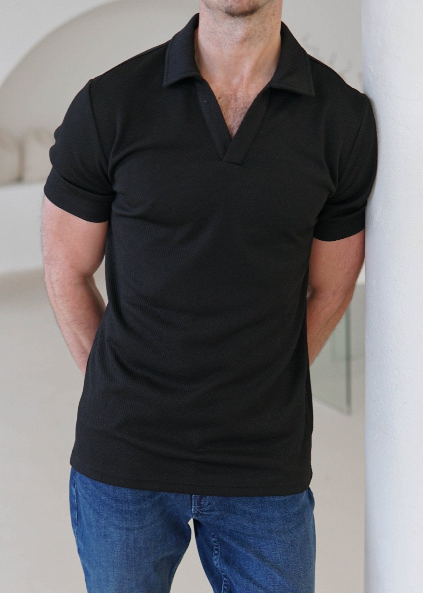 Luxe Open Collar Polo Shirt In Black - Sulfit Clothing