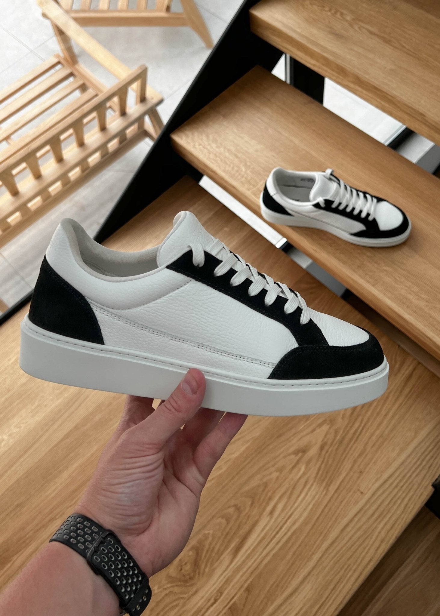 Premium Leather Trainer In White/Black Suede - Sulfit Clothing