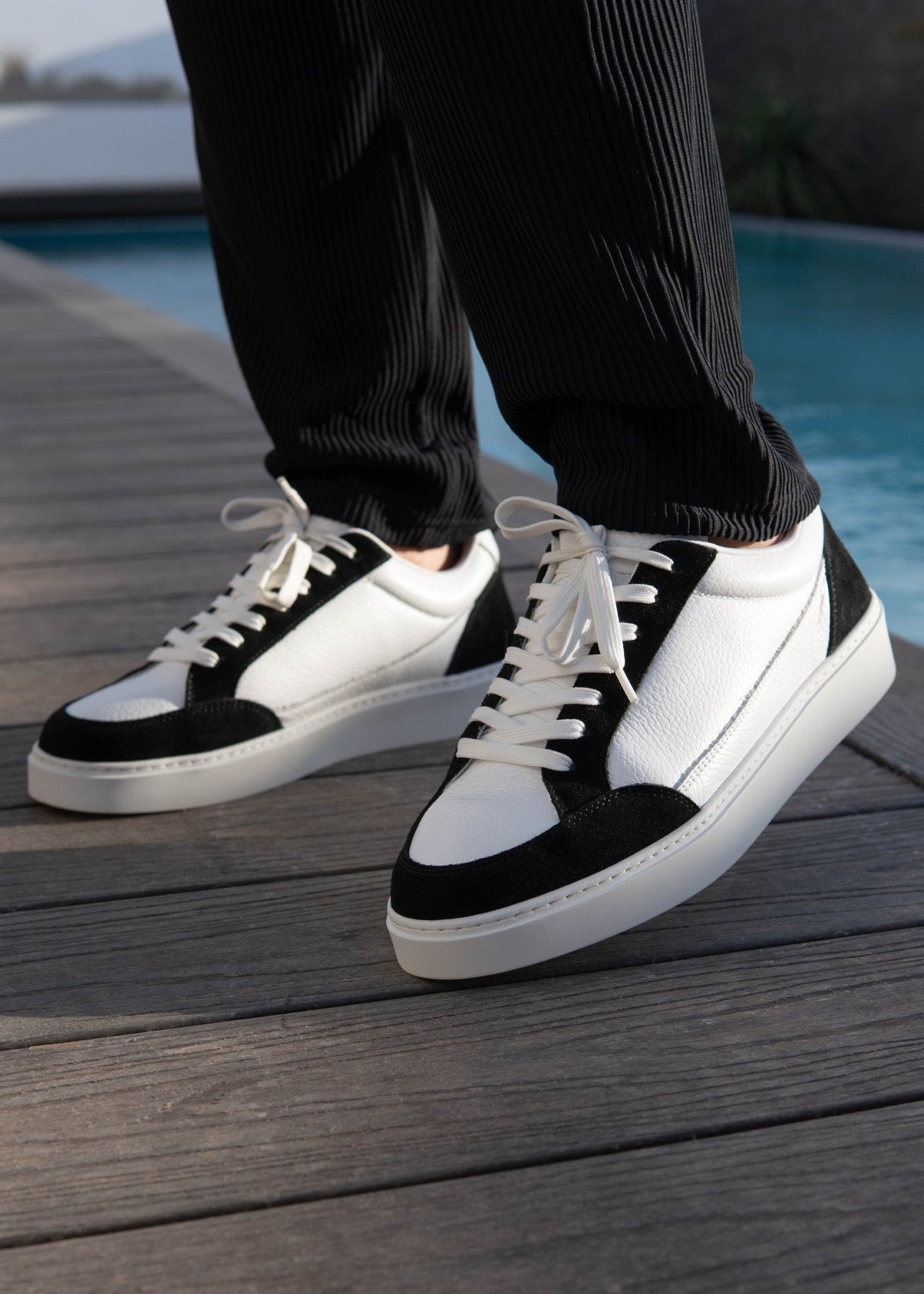 Premium Leather Trainer In White/Black Suede - Sulfit Clothing