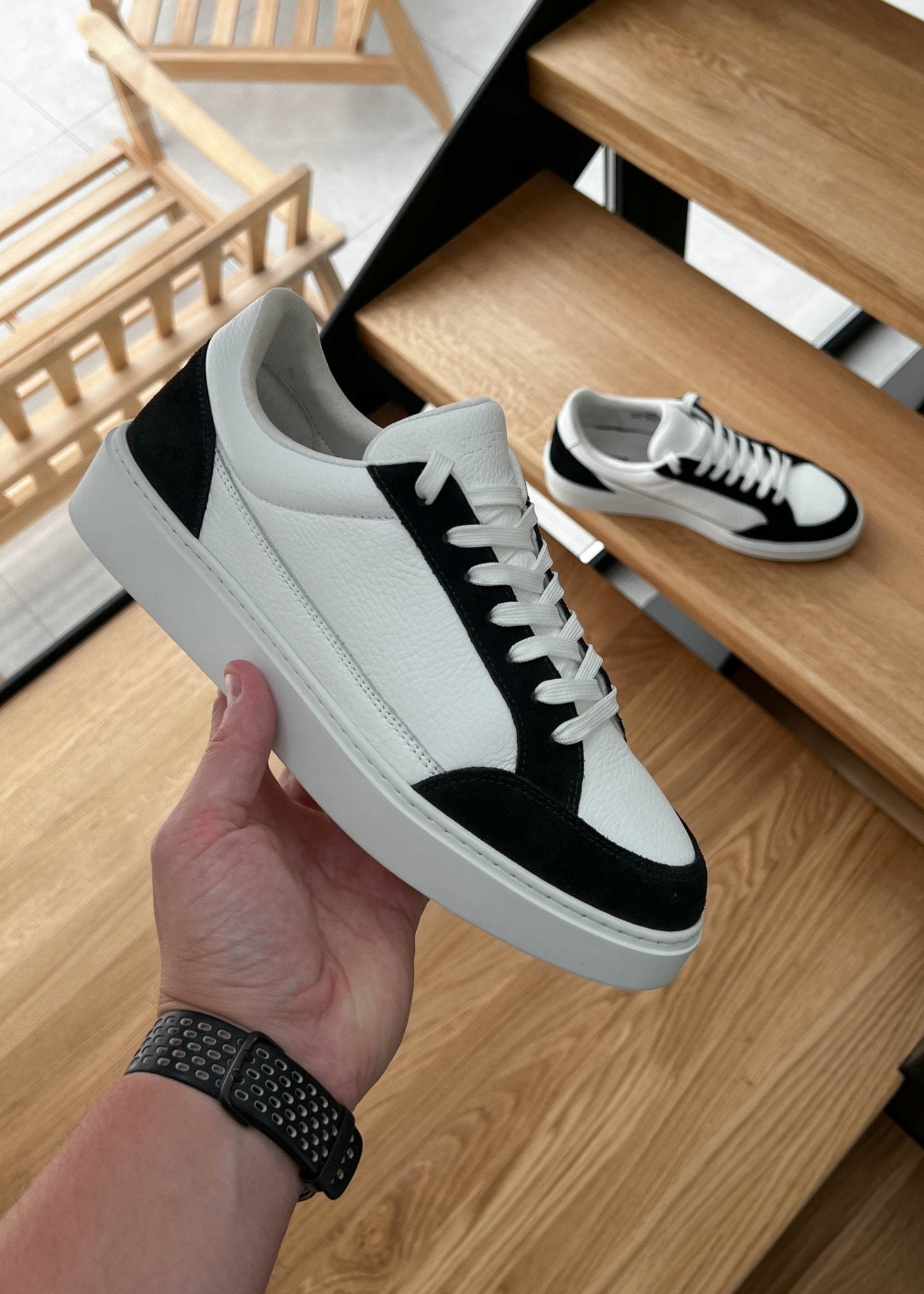 Premium Leather Trainer In White/Black Suede - Sulfit Clothing