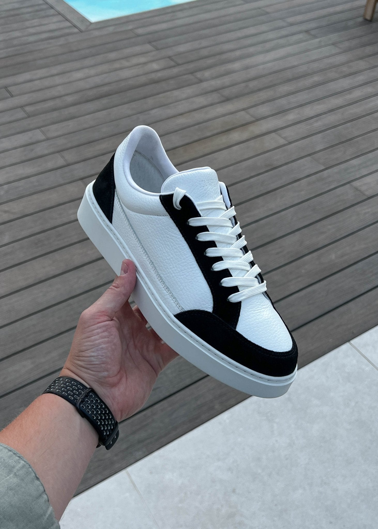 Premium Leather Trainer In White/Black Suede - Sulfit Clothing