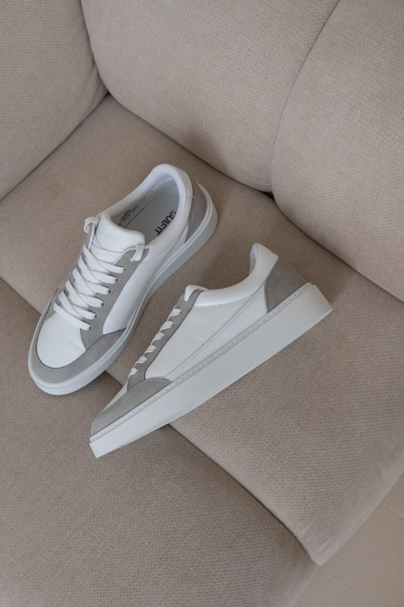 Premium Leather Trainer In White/Grey - Sulfit Clothing