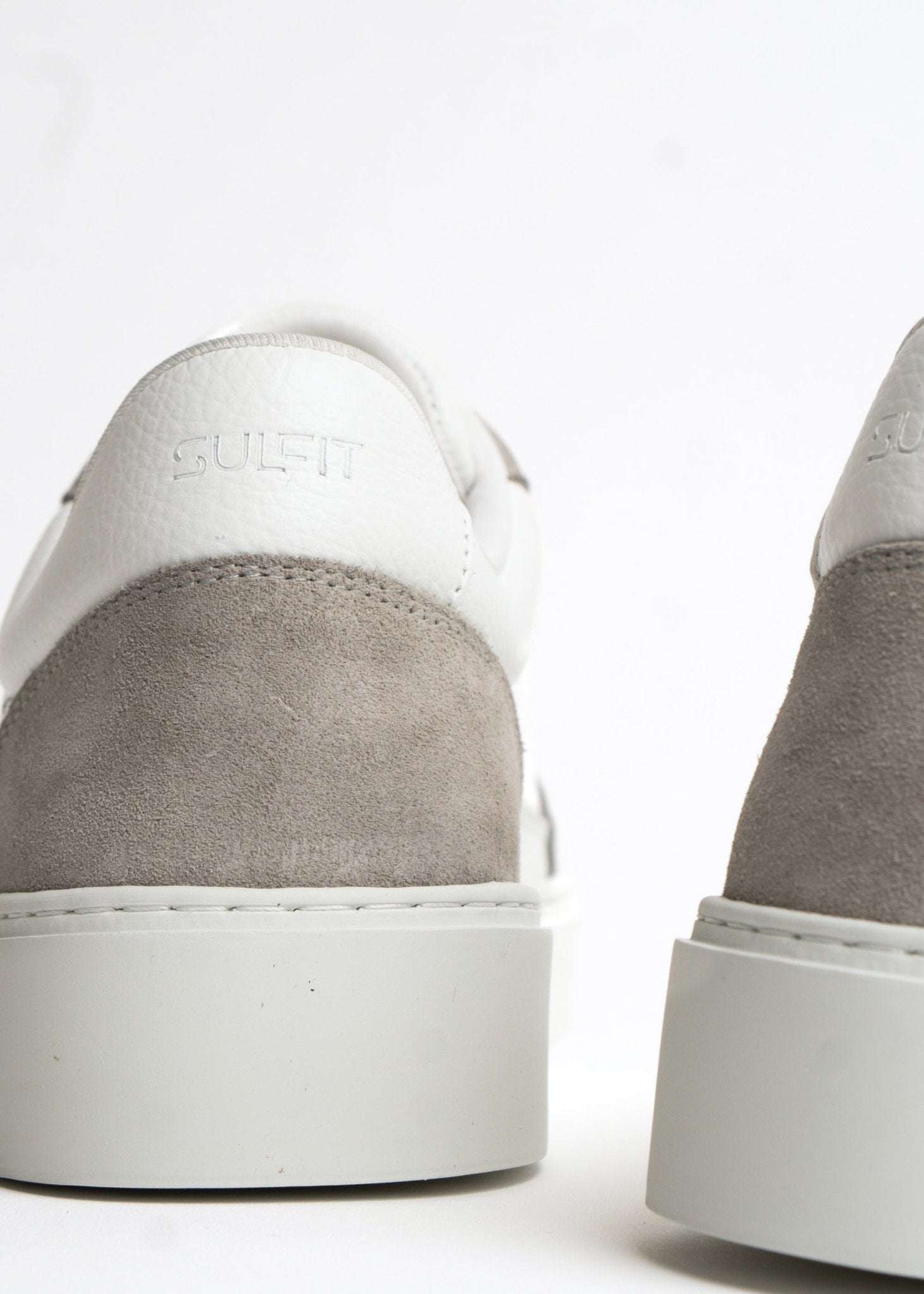Premium Leather Trainer In White/Grey - Sulfit Clothing