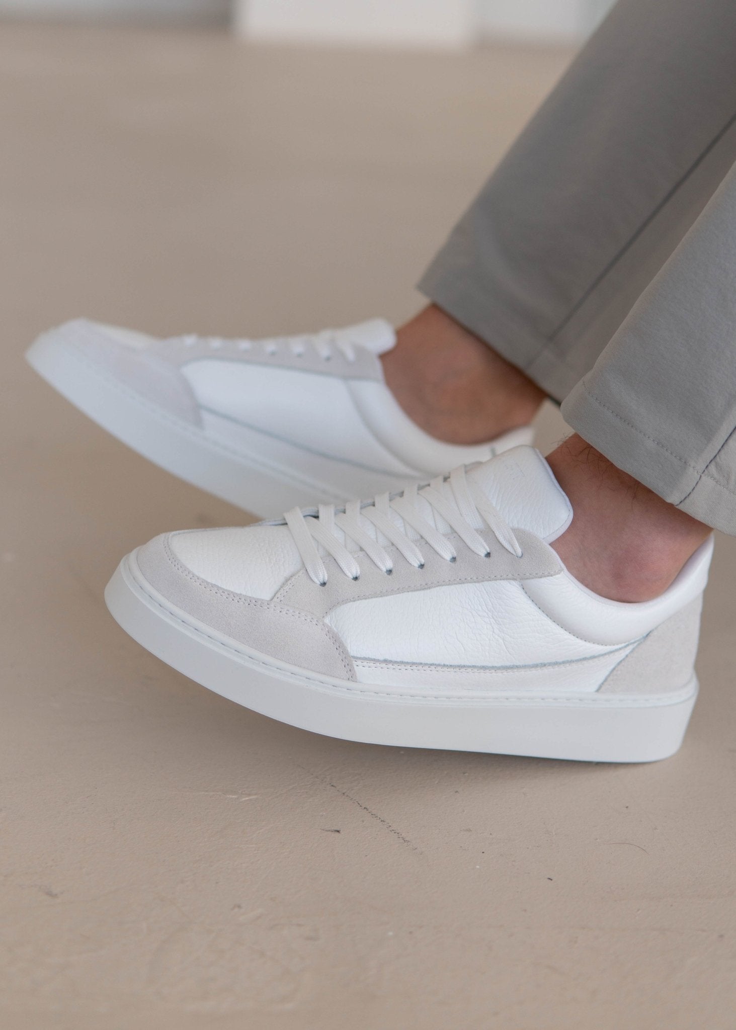 Premium Leather Trainer In White/Stone - Sulfit Clothing