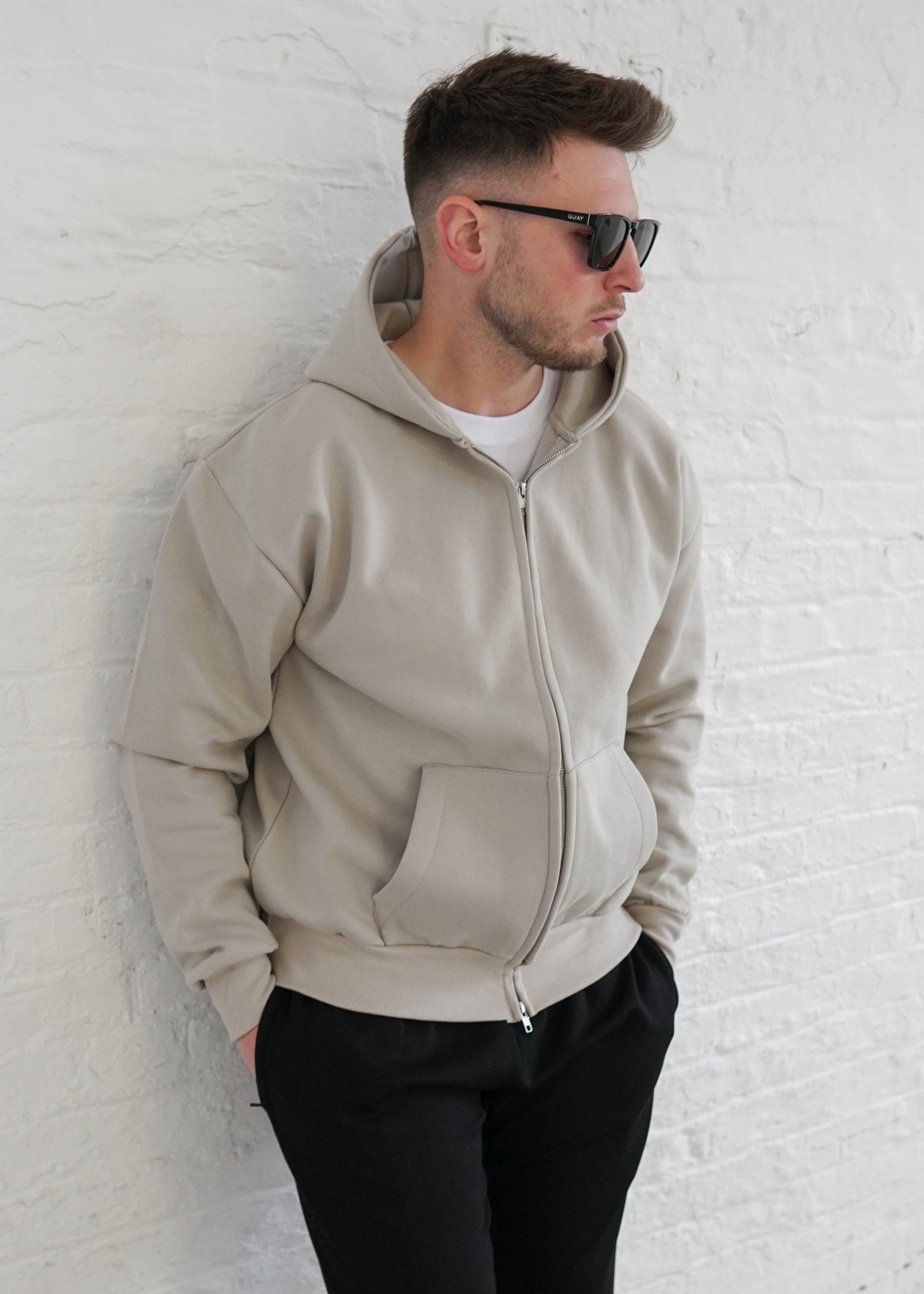 Premium Relaxed Zip Hoodie In Stone - Sulfit Clothing