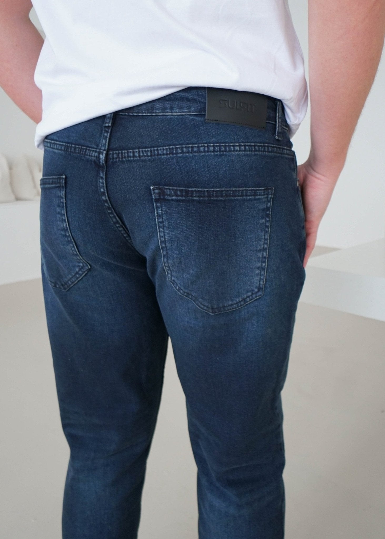 Relaxed Tapered Jeans In Midnight Dark Blue - Sulfit Clothing