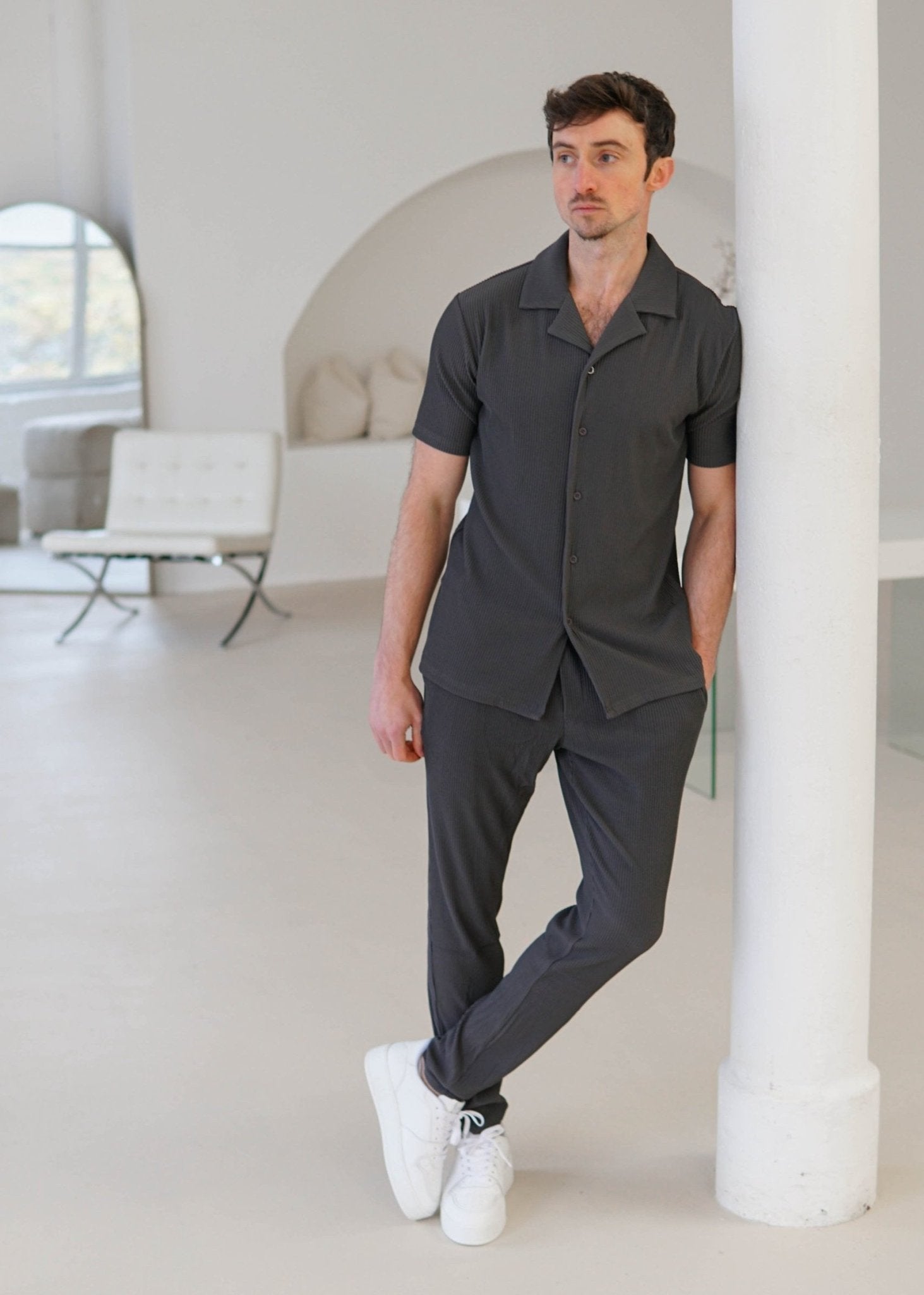 Ribbed Trouser In Dark Grey - Sulfit Clothing