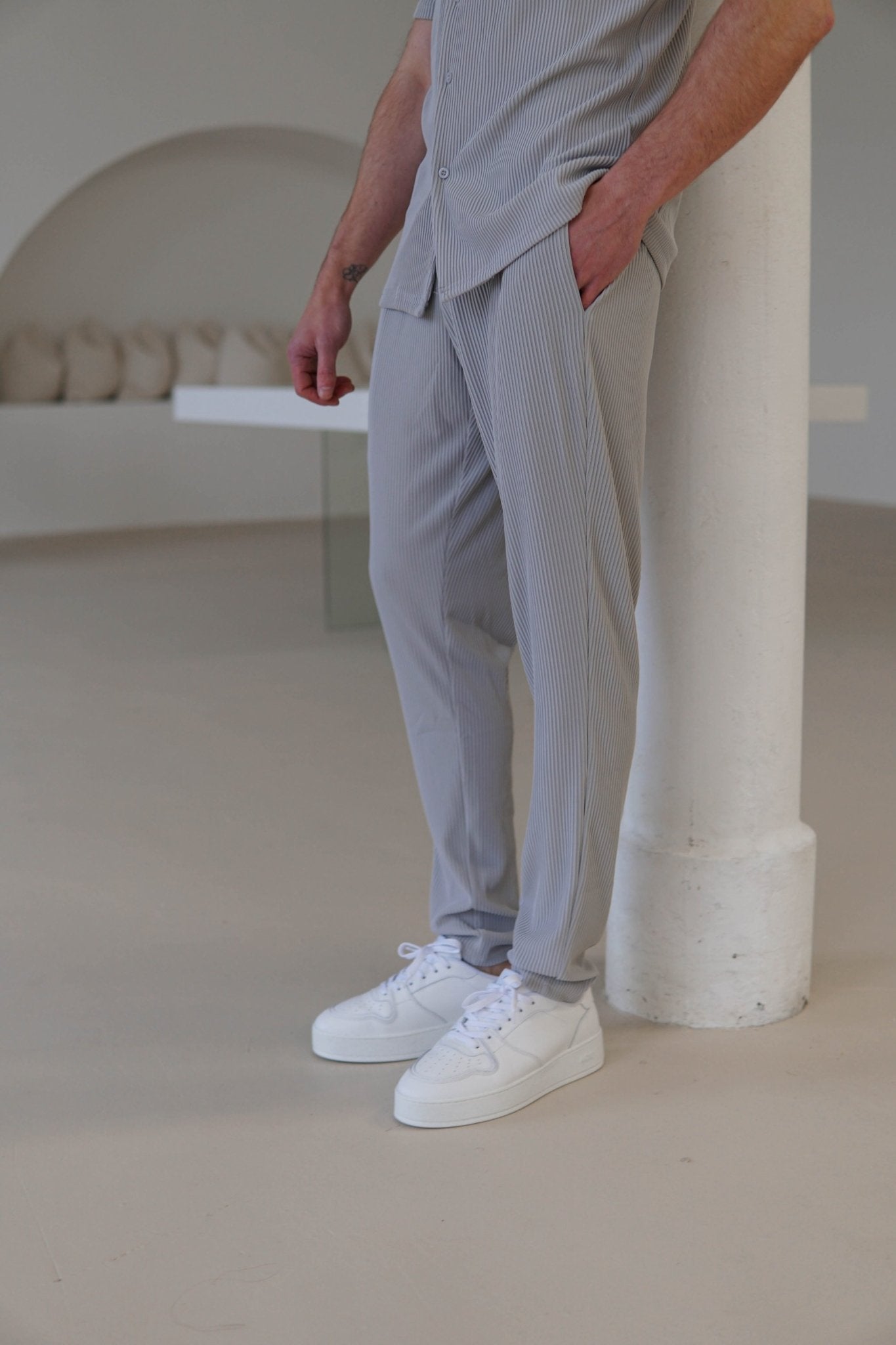 Ribbed Trouser In Light Grey - Sulfit Clothing