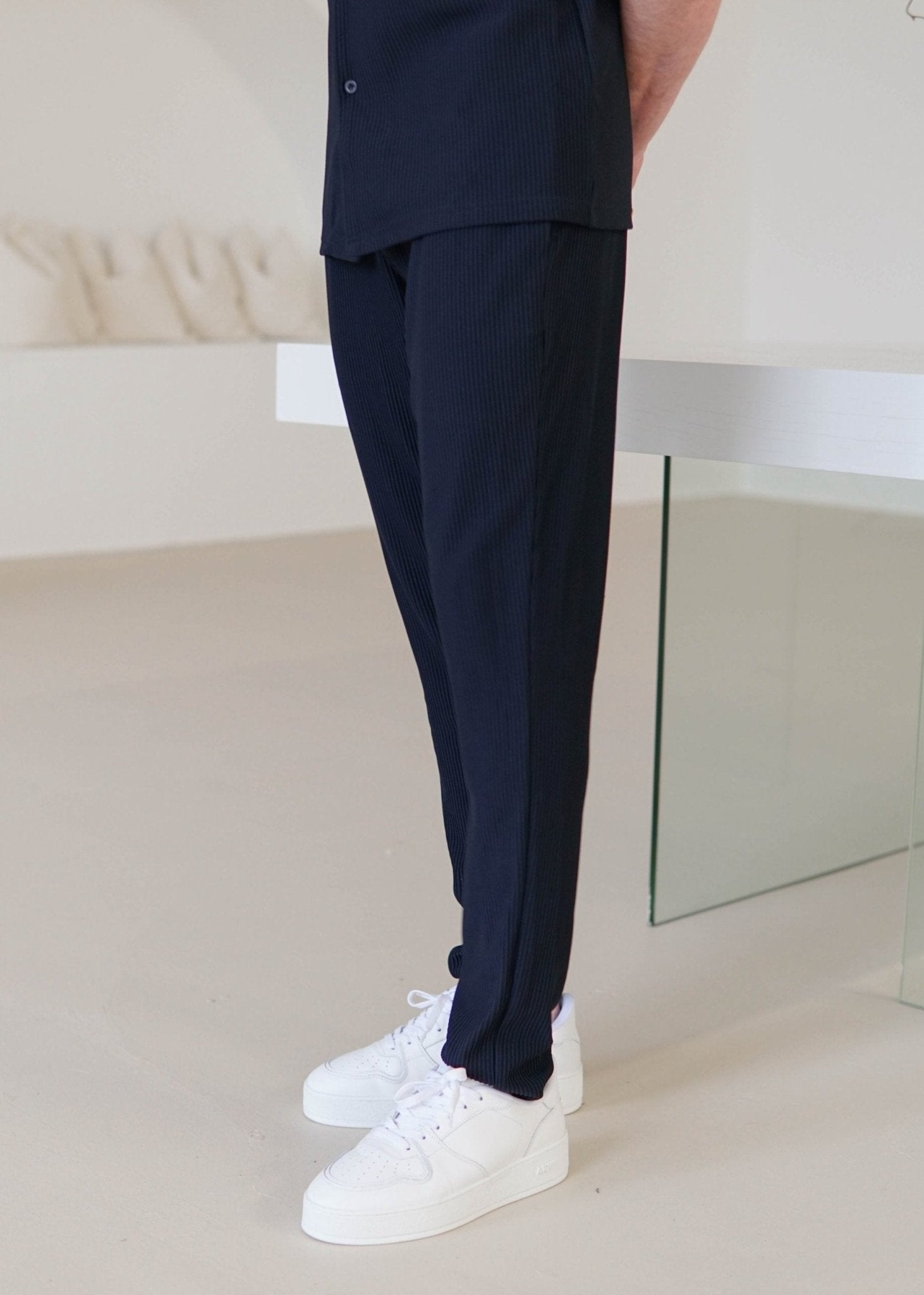 Ribbed Trouser In Navy - Sulfit Clothing