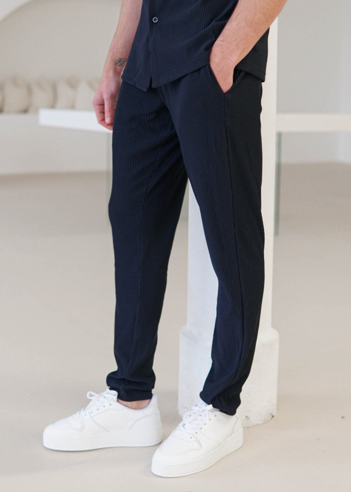 Ribbed Trouser In Navy - Sulfit Clothing