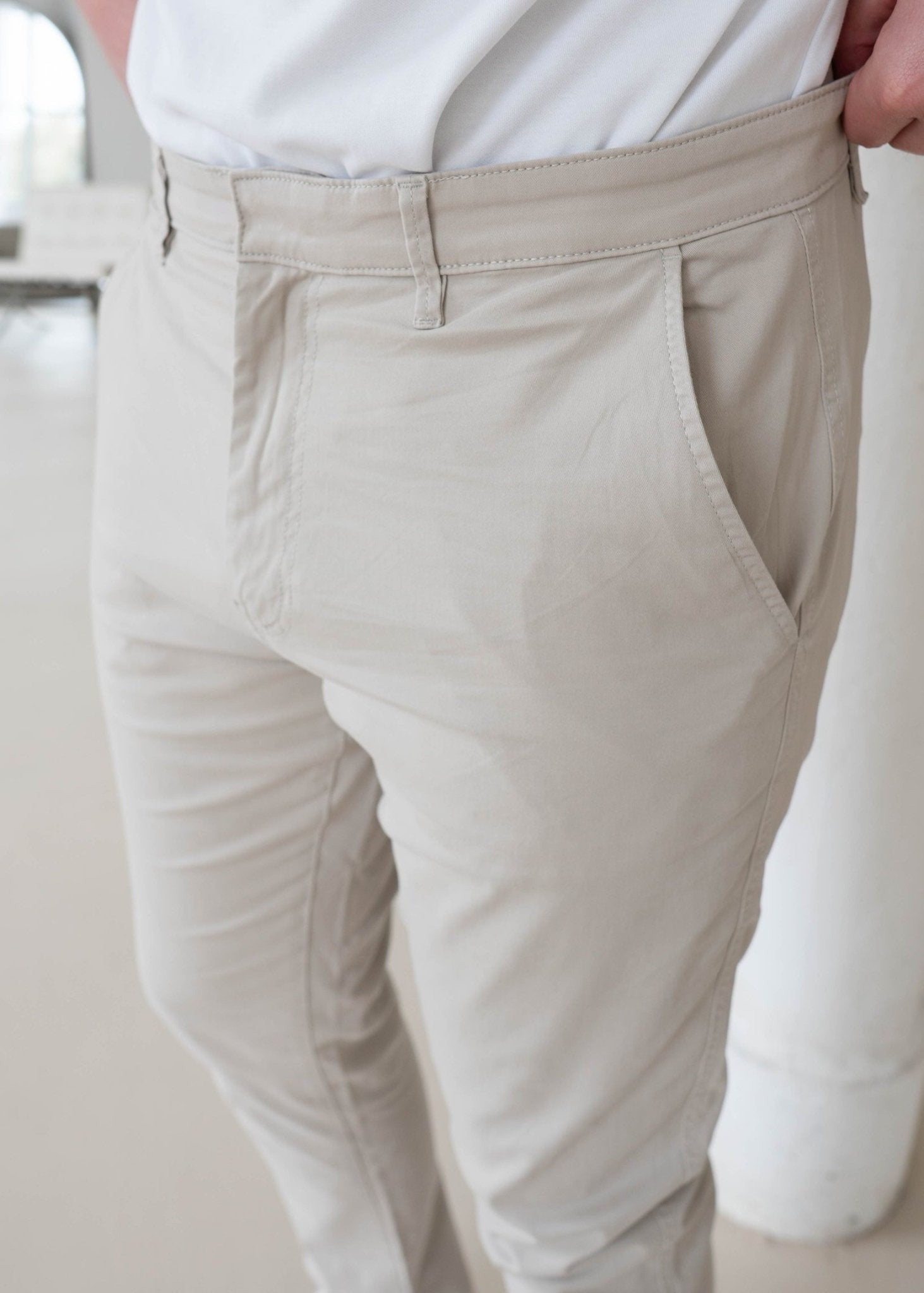 Slim Comfort Chinos In Stone - Sulfit Clothing