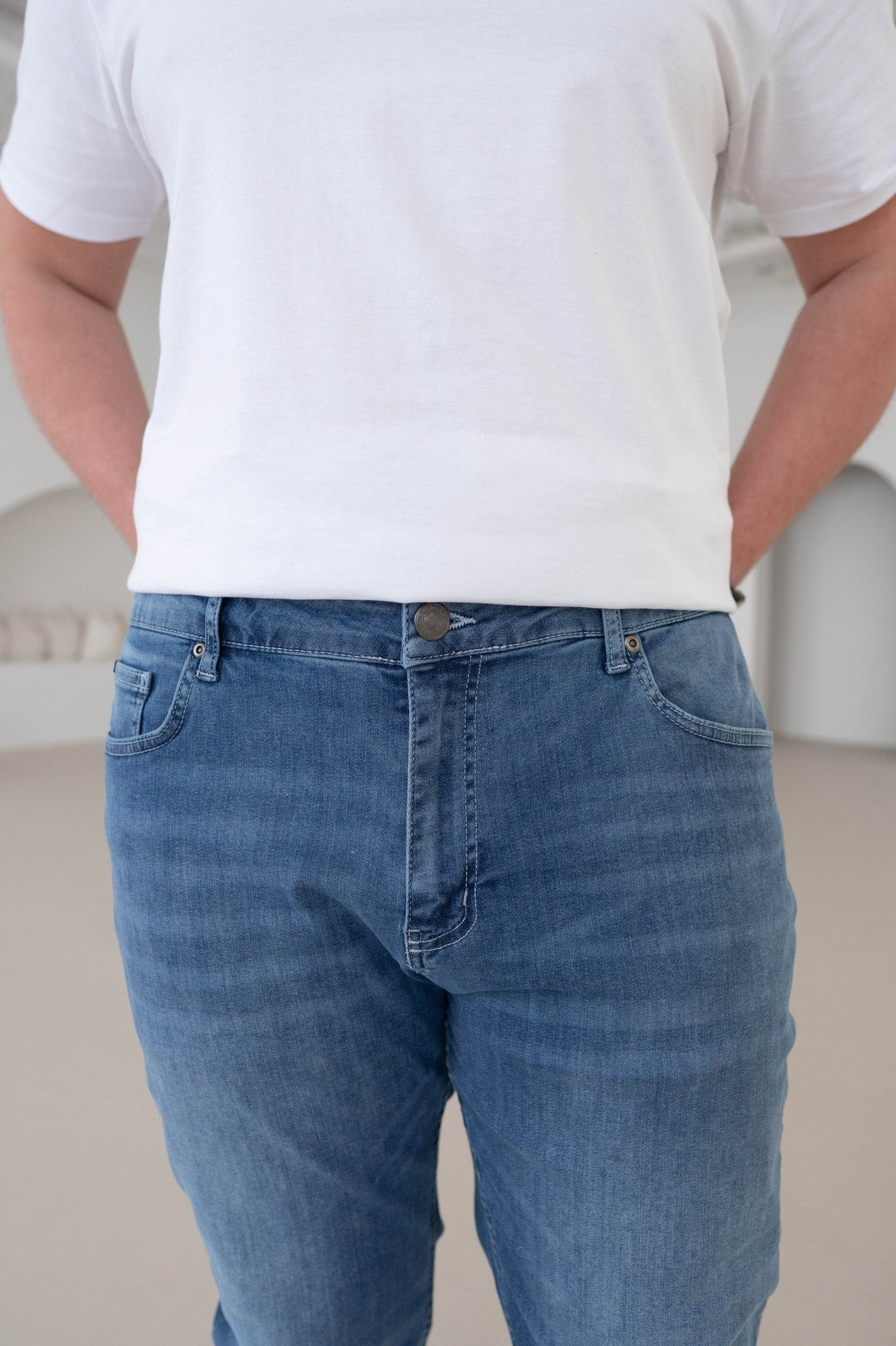 Slim Comfort Jeans In Light Blue - Sulfit Clothing