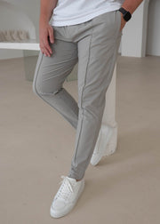 Smart Pleat Trouser In Stone - Sulfit Clothing