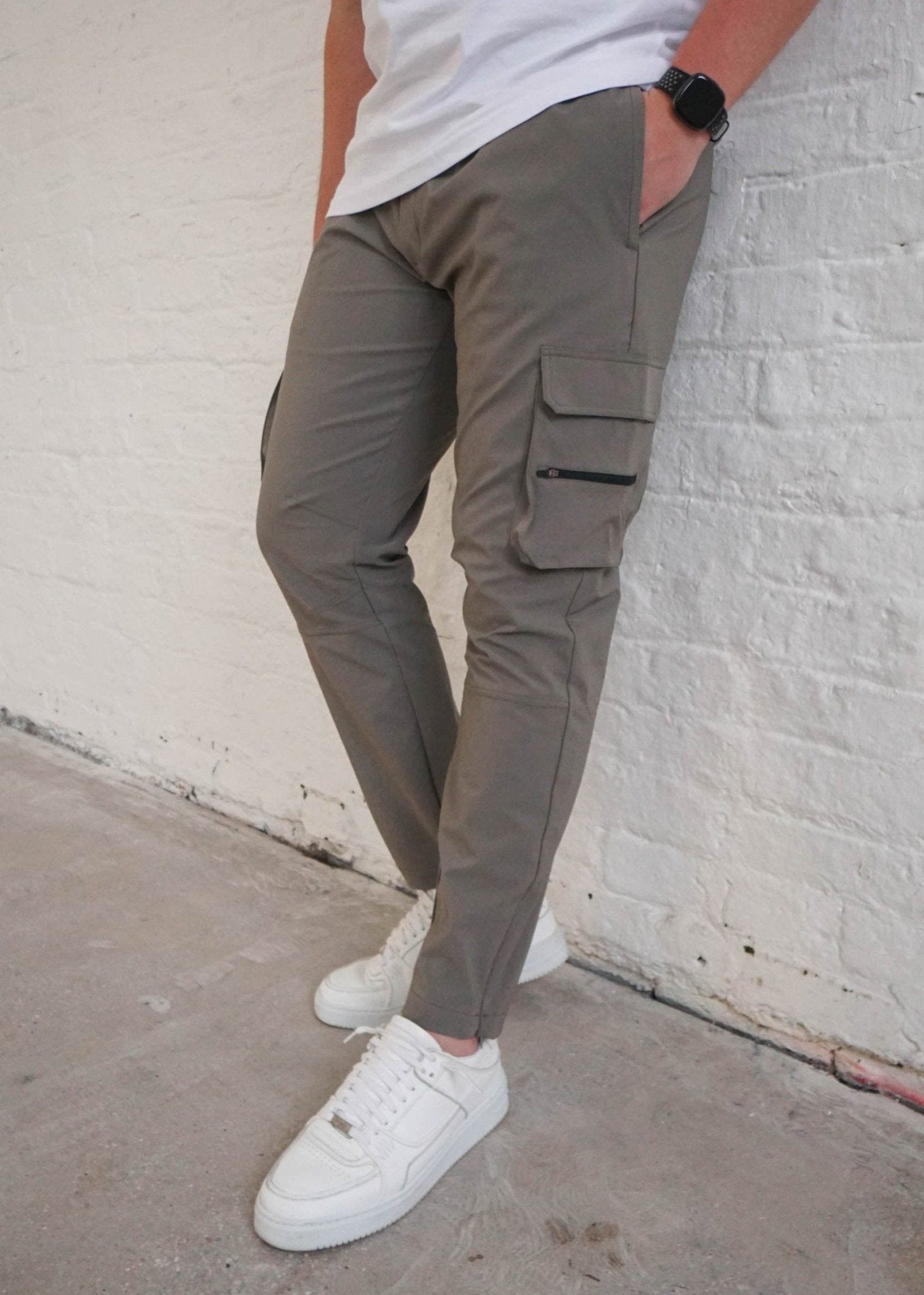 Tech Stretch Cargo Pant In Olive - Sulfit Clothing