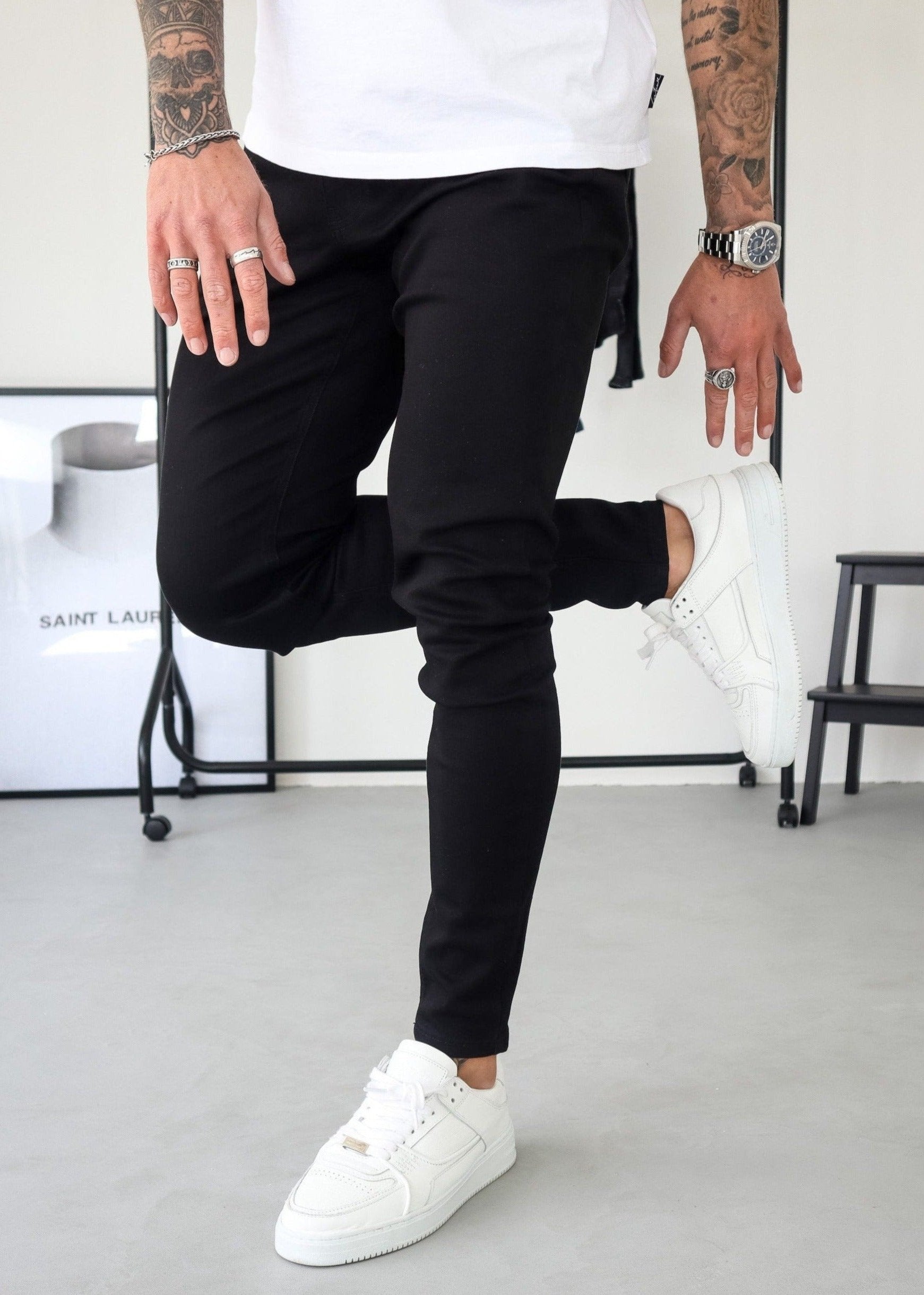 Slim Comfort Jeans In Jet Black