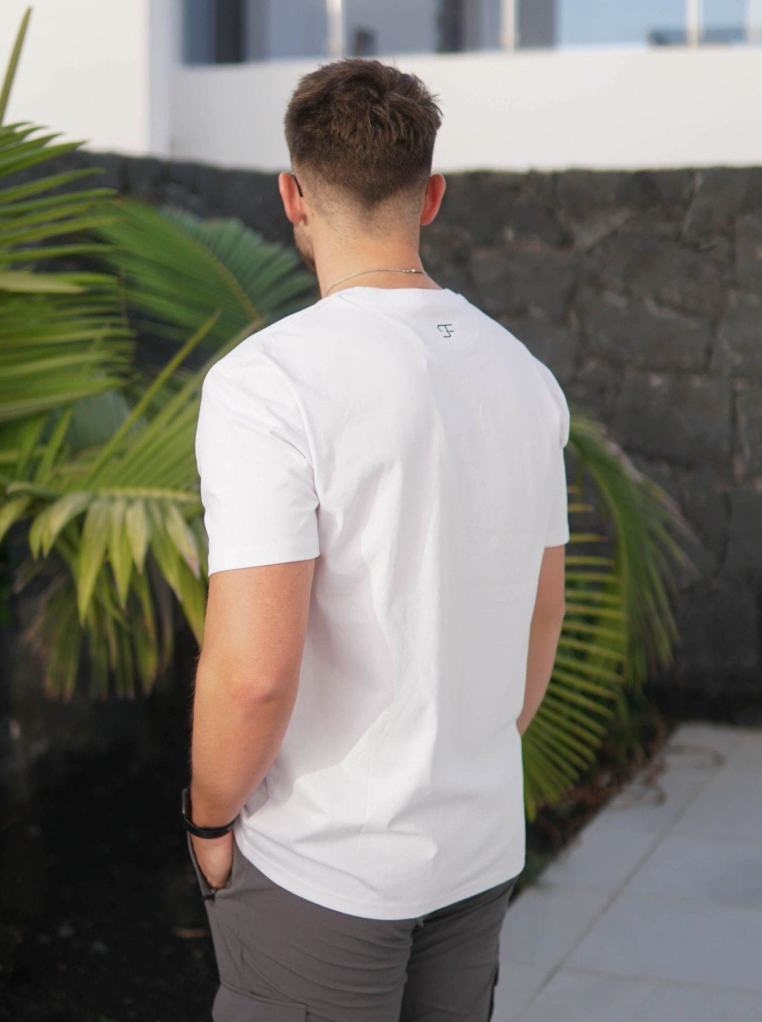 Premium T-Shirt In Ice White - Sulfit Clothing