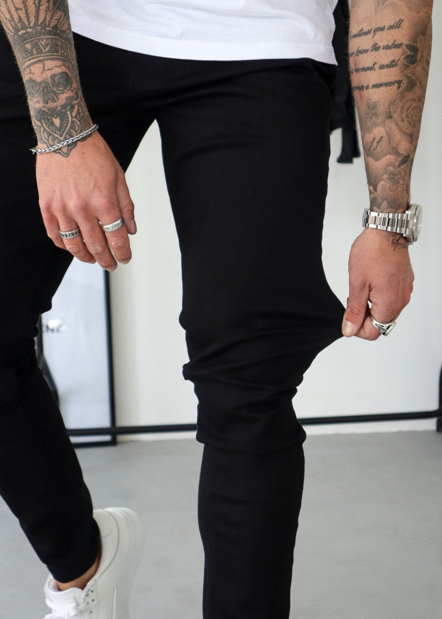 Slim Comfort Jeans In Jet Black - Sulfit Clothing